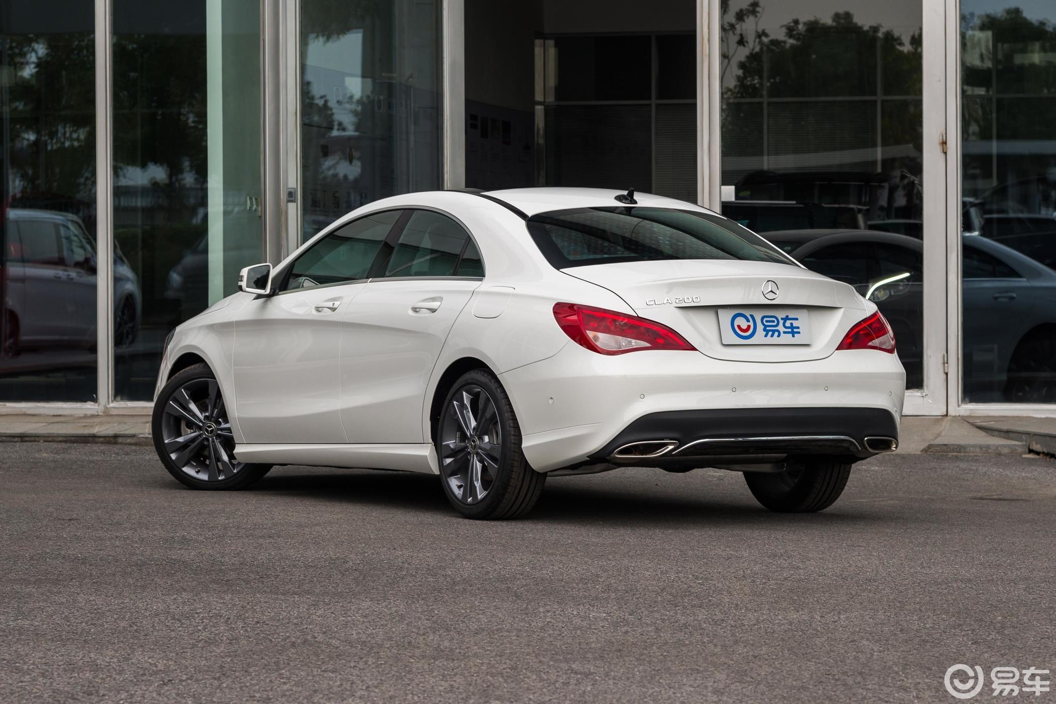 【奔驰cla级2019款cla 200 动感版侧后45度车头向左水平汽车图片-汽车