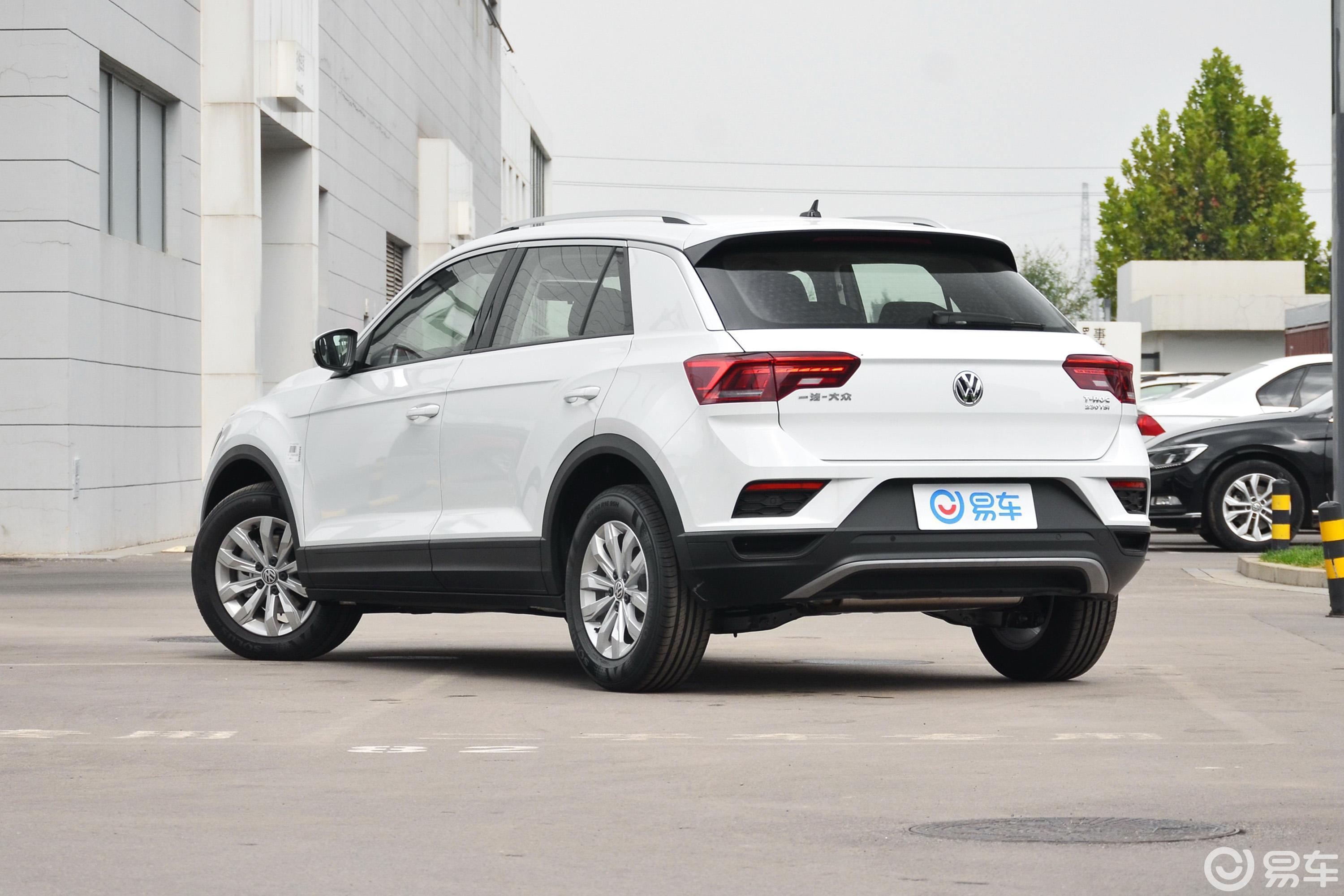 【探歌2018款230tsi 双离合 两驱 时尚型 国v侧前45度车头向右水平