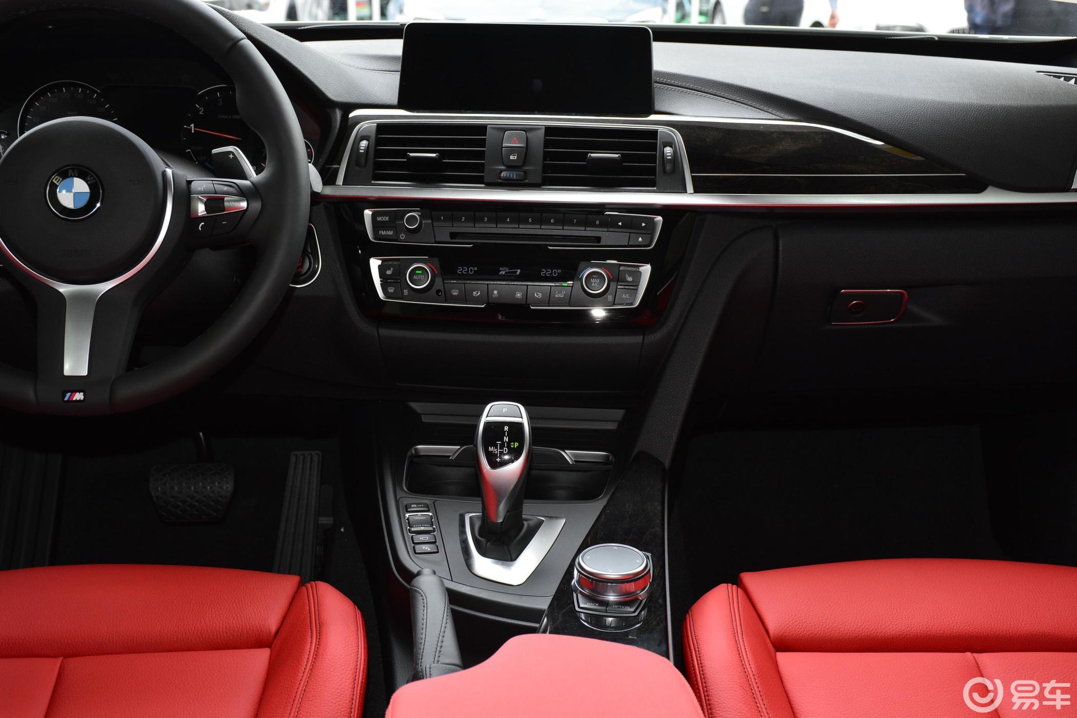 【宝马3系gt2018款330i xdrive m运动版中控台整体汽车图片-汽车图片