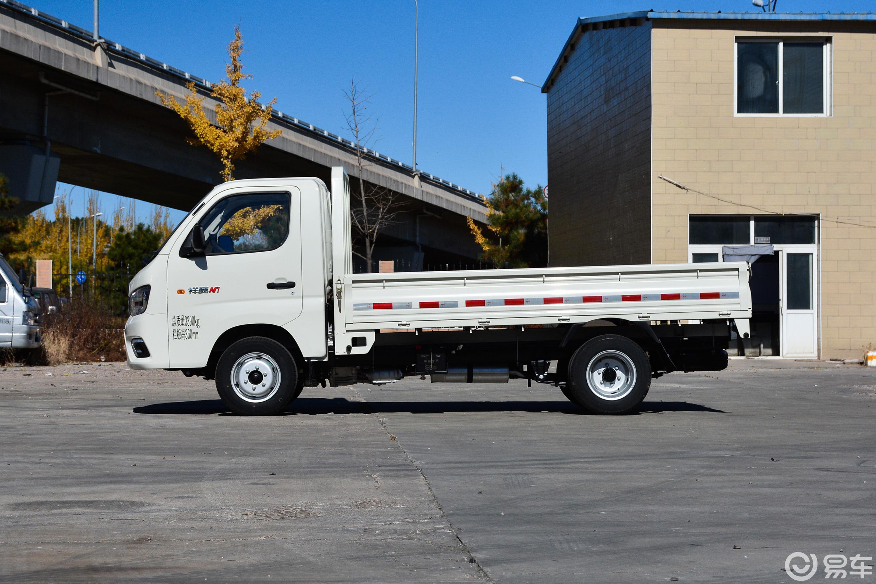 东安1.5l 手动 3.1米单排栏板