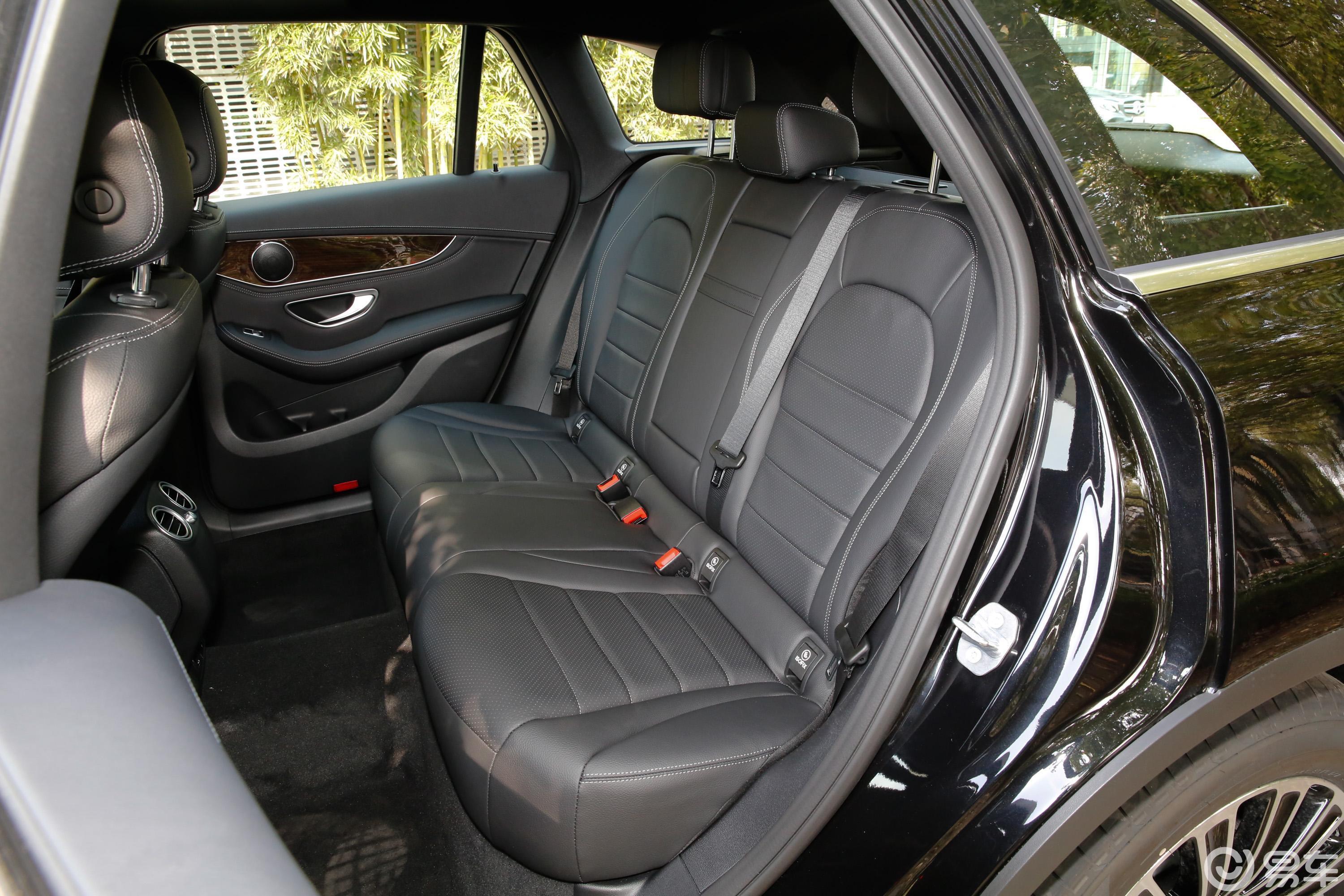 【奔驰glc2019款glc 260 l 4matic 动感版后排座椅汽车图片-汽车图片