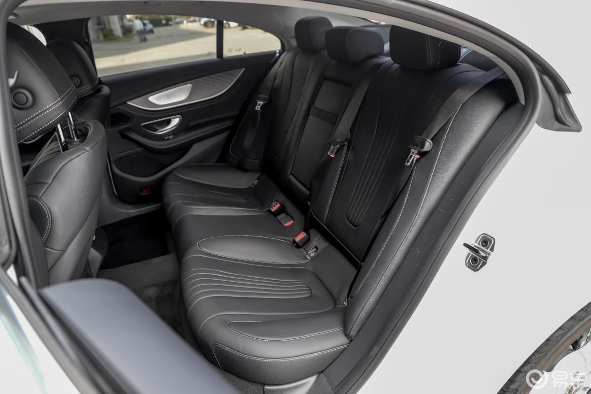 【奔驰cls级2018款cls 300 动感版后排座椅汽车图片-汽车图片大全】