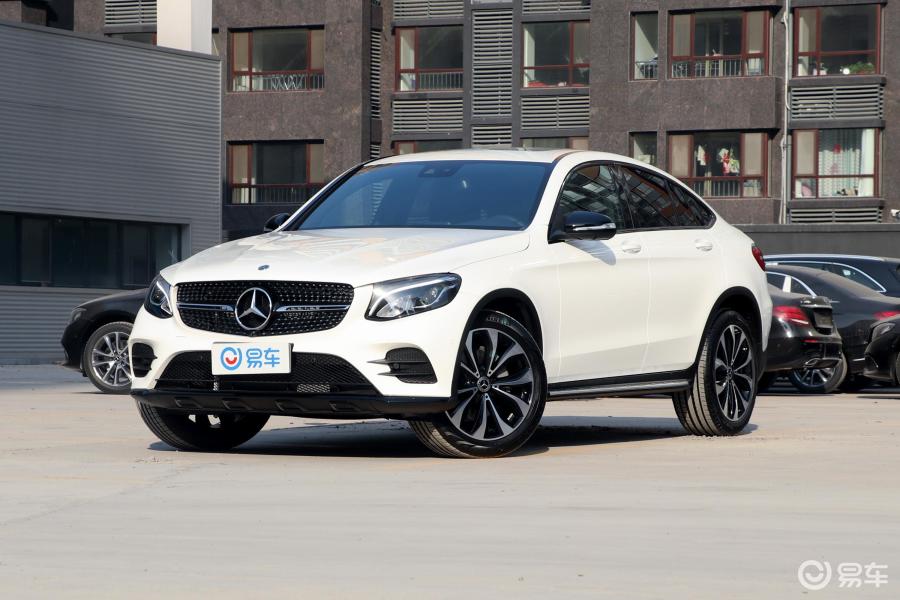 【奔驰glc轿跑2018款glc 260 4matic 轿跑suv侧前45度车头向左水平