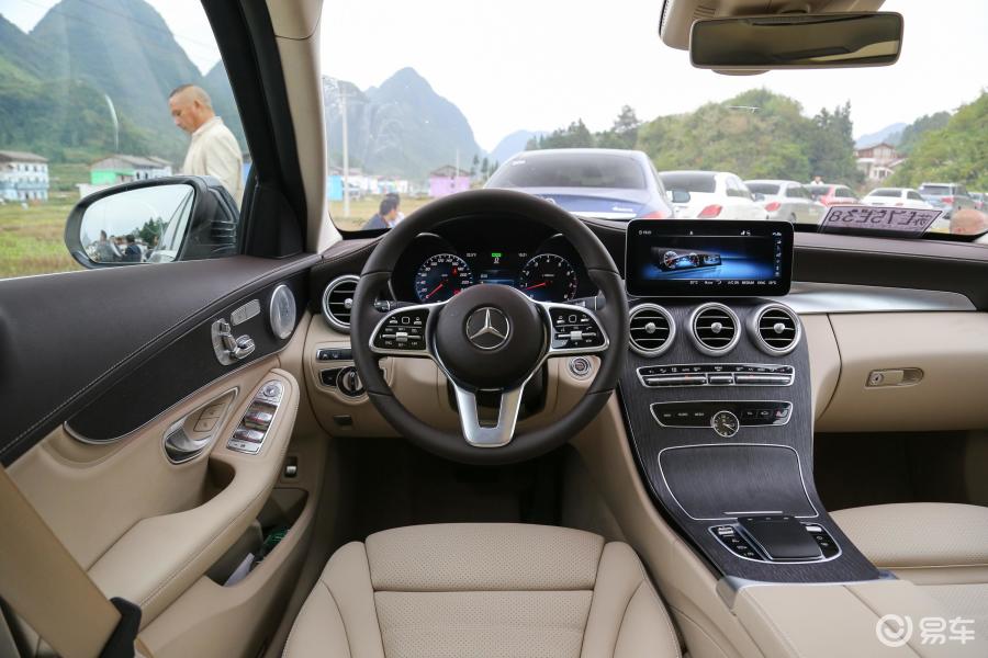 【奔驰c级2019款c 260 l 4matic驾驶位区域汽车图片-汽车图片大全】