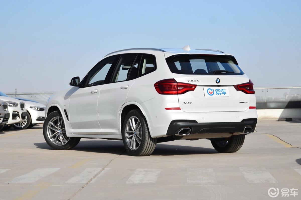 【宝马x32018款xdrive 25i m运动套装侧后45度车头向左水平汽车图片