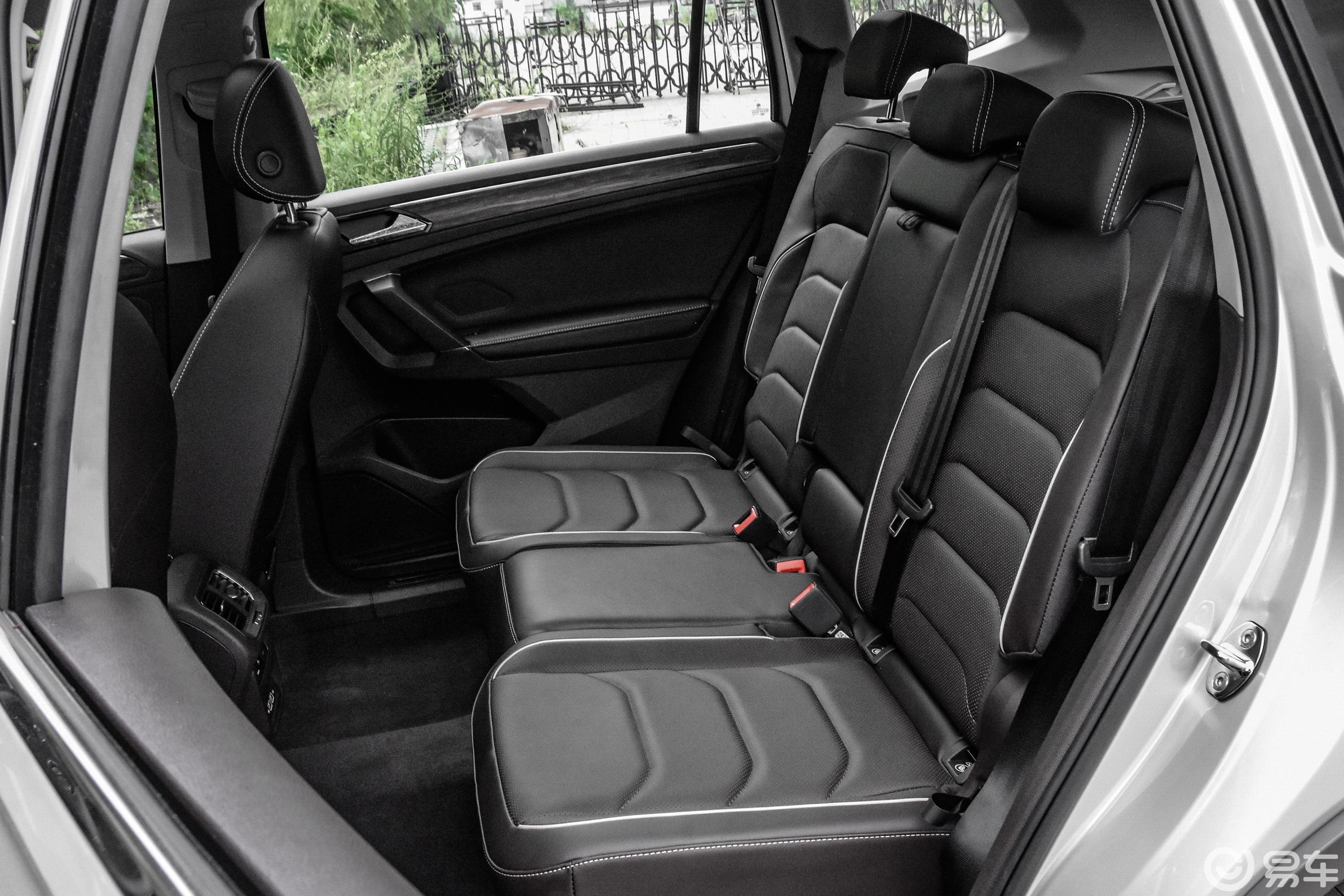 【途观l 插电混动2019款430phev 双离合 旗舰版后排座椅汽车图片-汽车