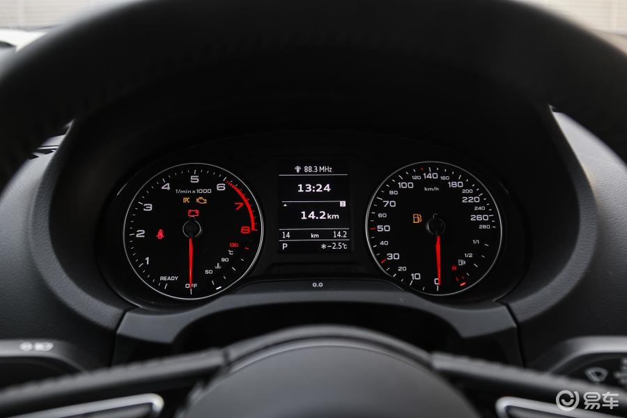 【奥迪a32019款limousine 35tfsi 风尚版仪表盘汽车图片-汽车图片大全