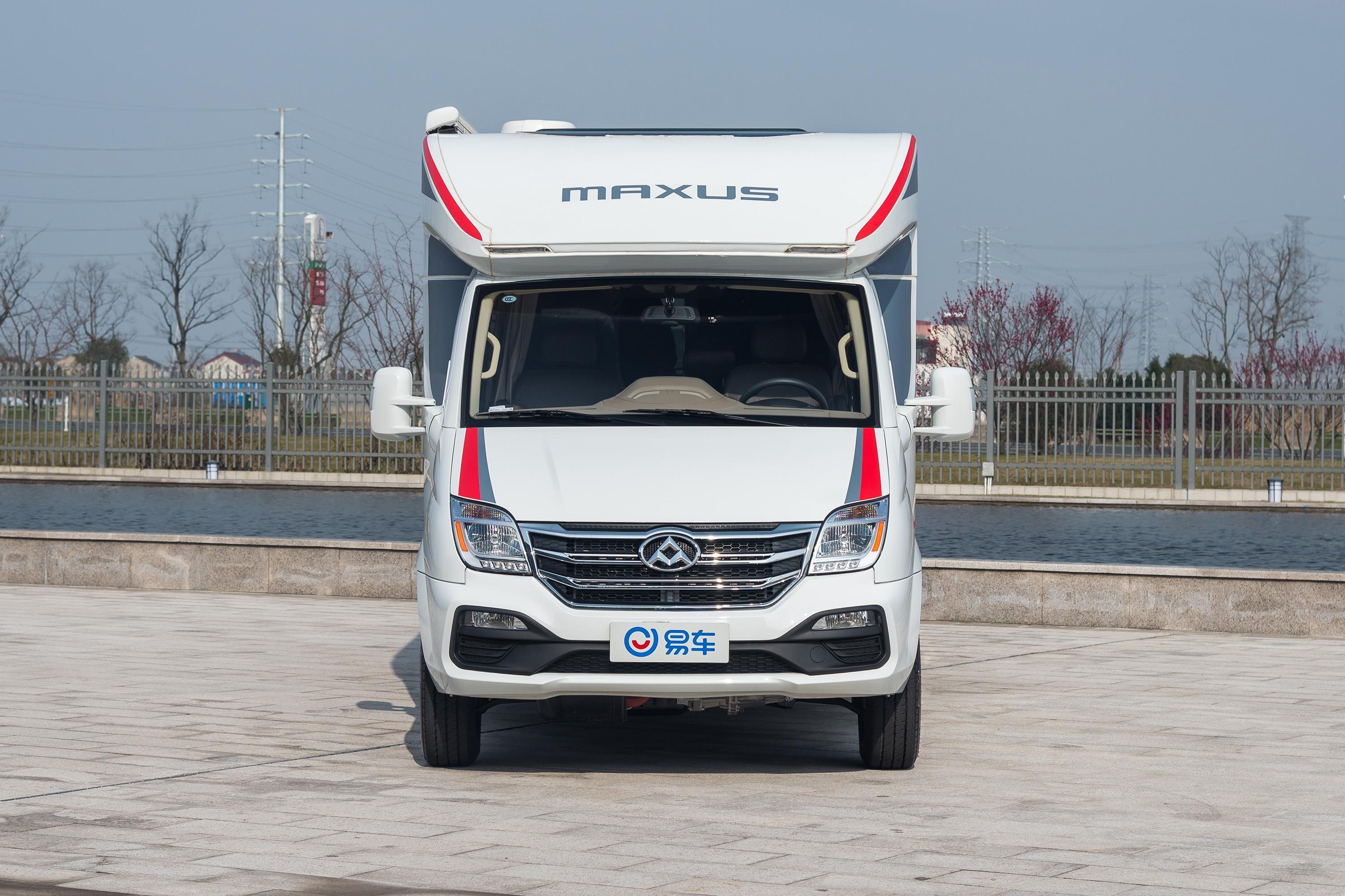 2021款上汽大通maxusv80房车旅行家v80横床舒享版
