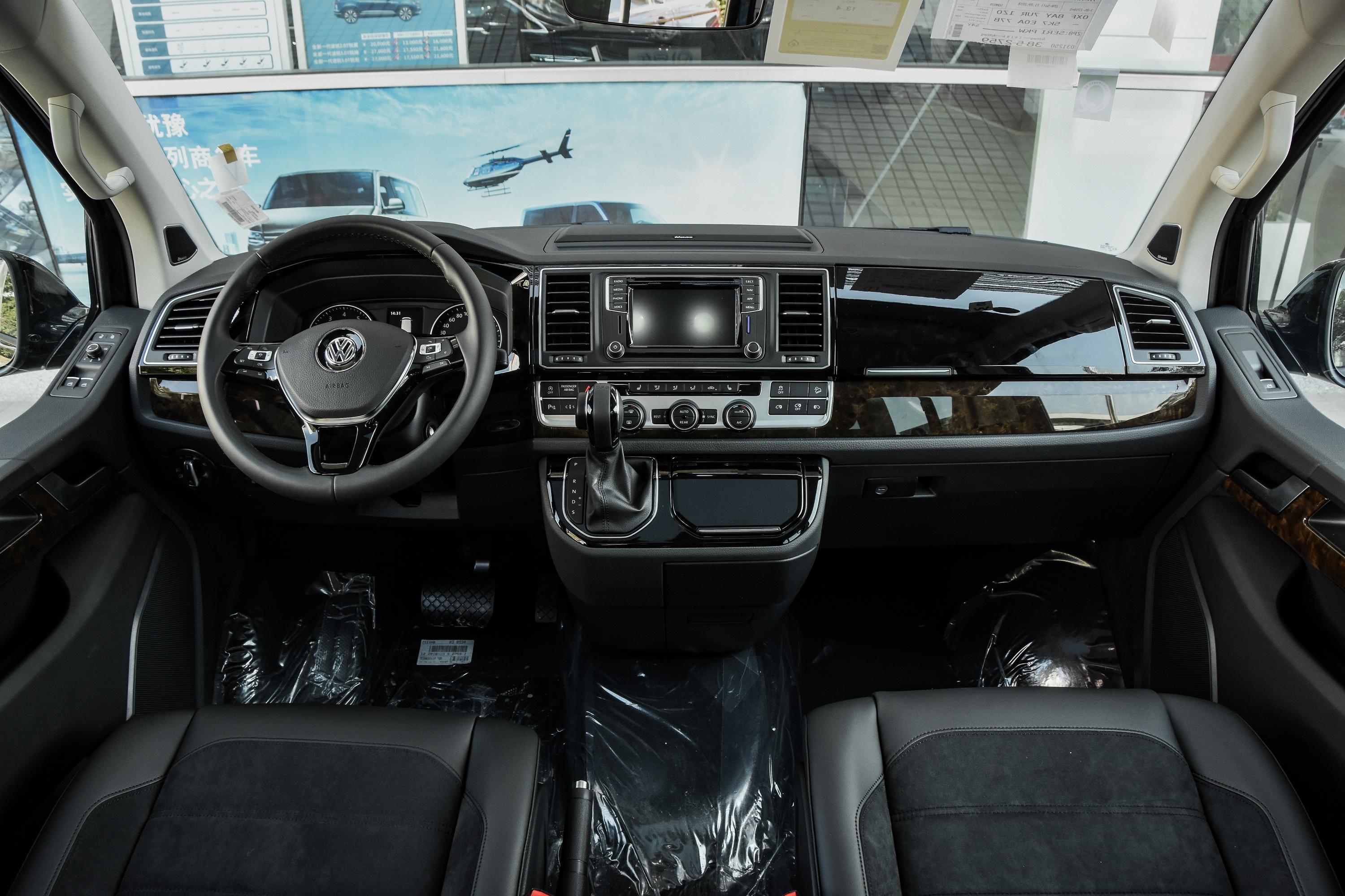 2019款 迈特威 2.0tsi 四驱 尊享版 7座内饰