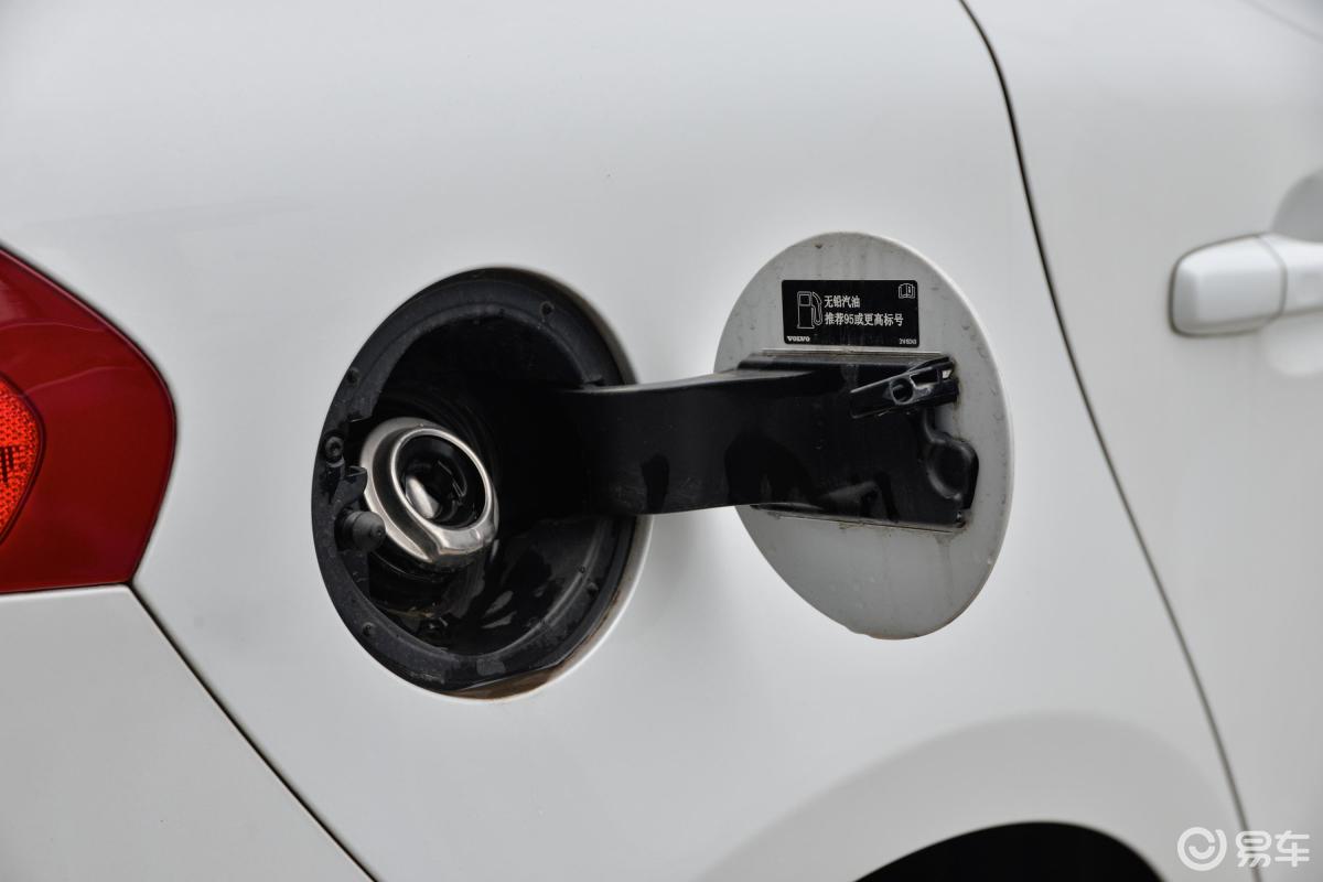 【沃尔沃v402019款t3 智雅版油箱盖汽车图片-汽车图片大全】-易车