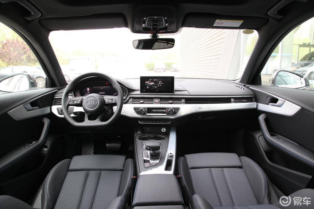 【奥迪a4l2019款45 tfsi quattro运动版 国vi内饰全景正拍汽车图片