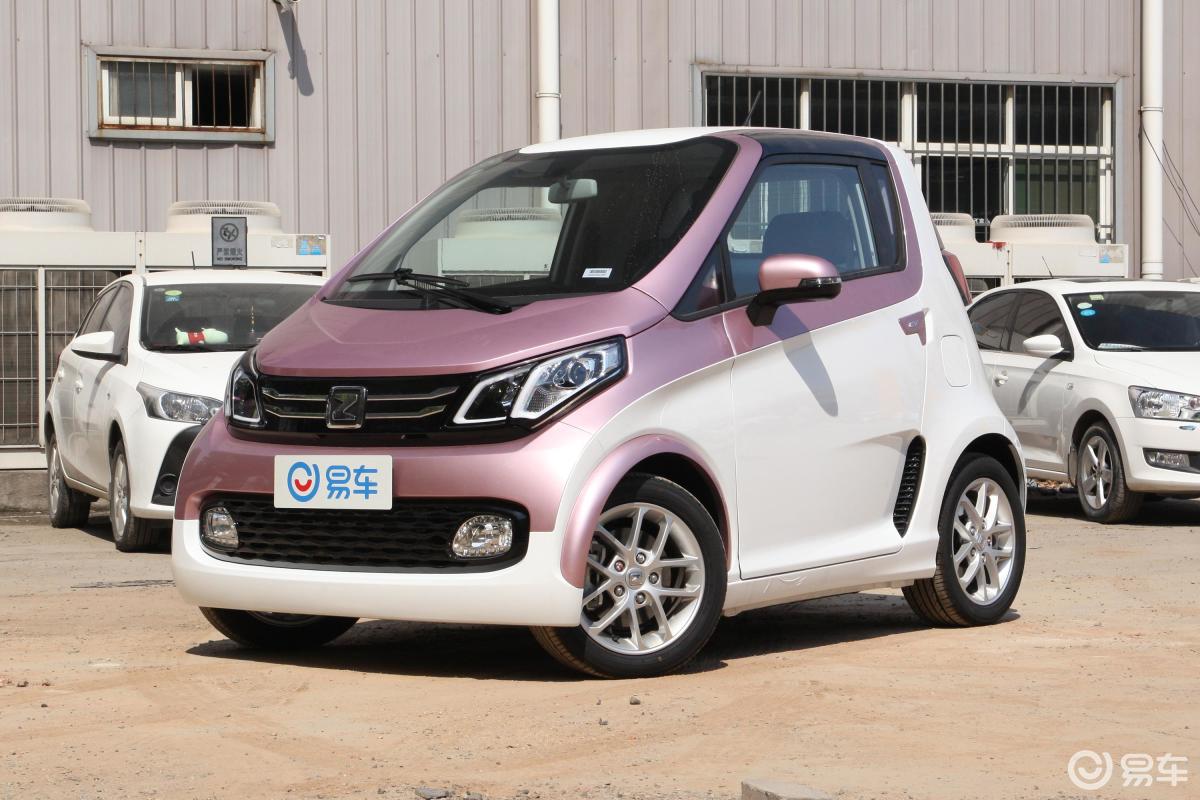 【众泰e2002018款飞鱼座侧前45度车头向左水平汽车图片-汽车图片大全