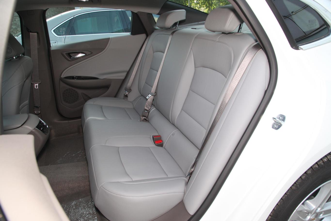 迈锐宝xl535t cvt 锐行版后排座椅