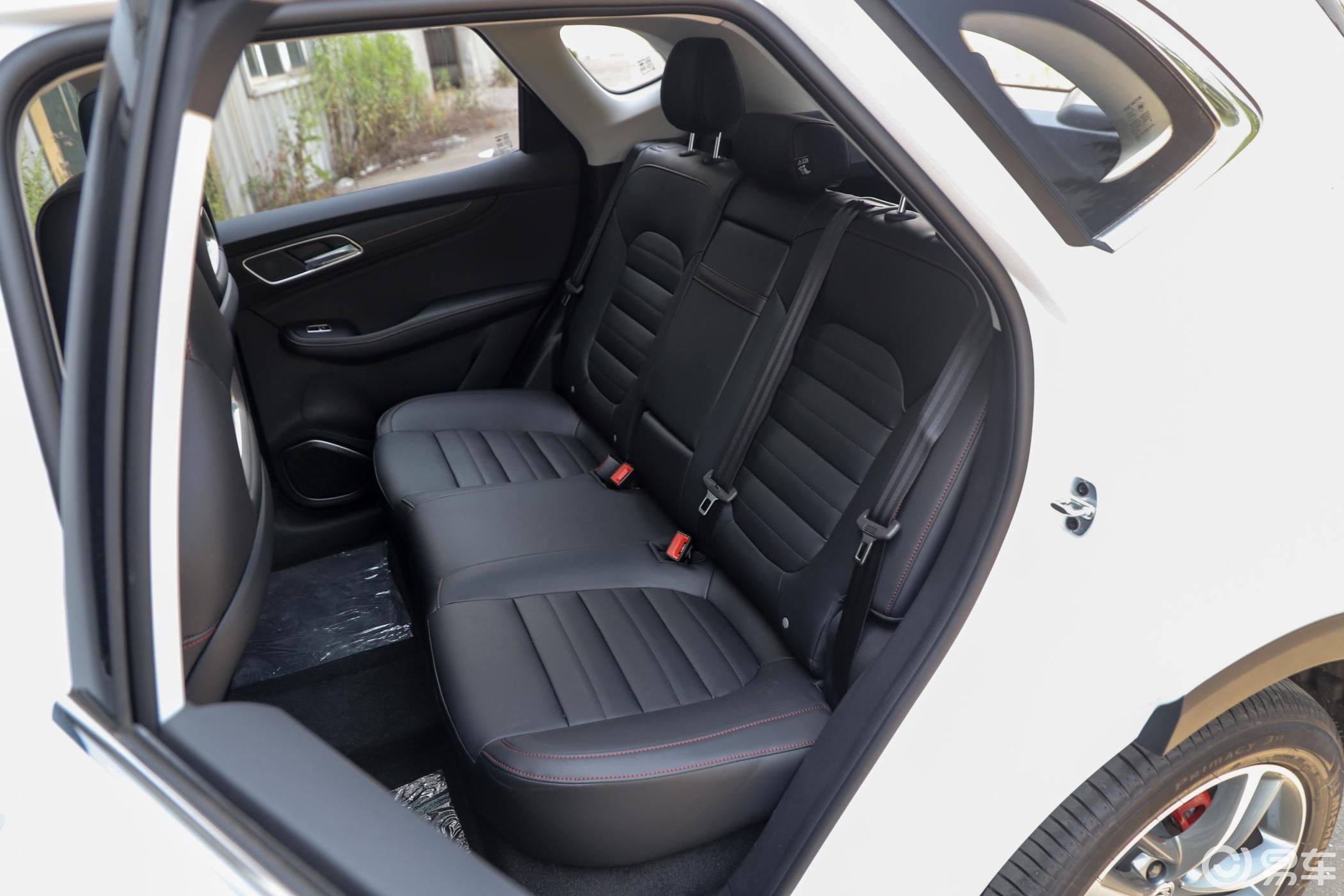 【名爵hs2019款20t 双离合 两驱 trophy 超跑版后排座椅汽车图片-汽车