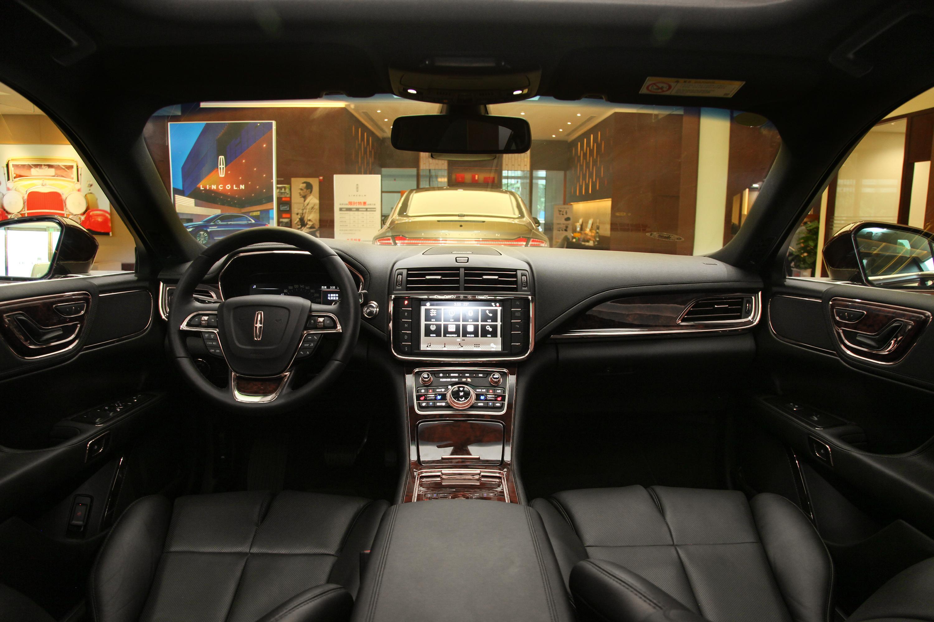 【2019款 林肯大陆 2.0t 两驱 尊雅版 国Ⅵ汽车报价_图片_参数配置】-
