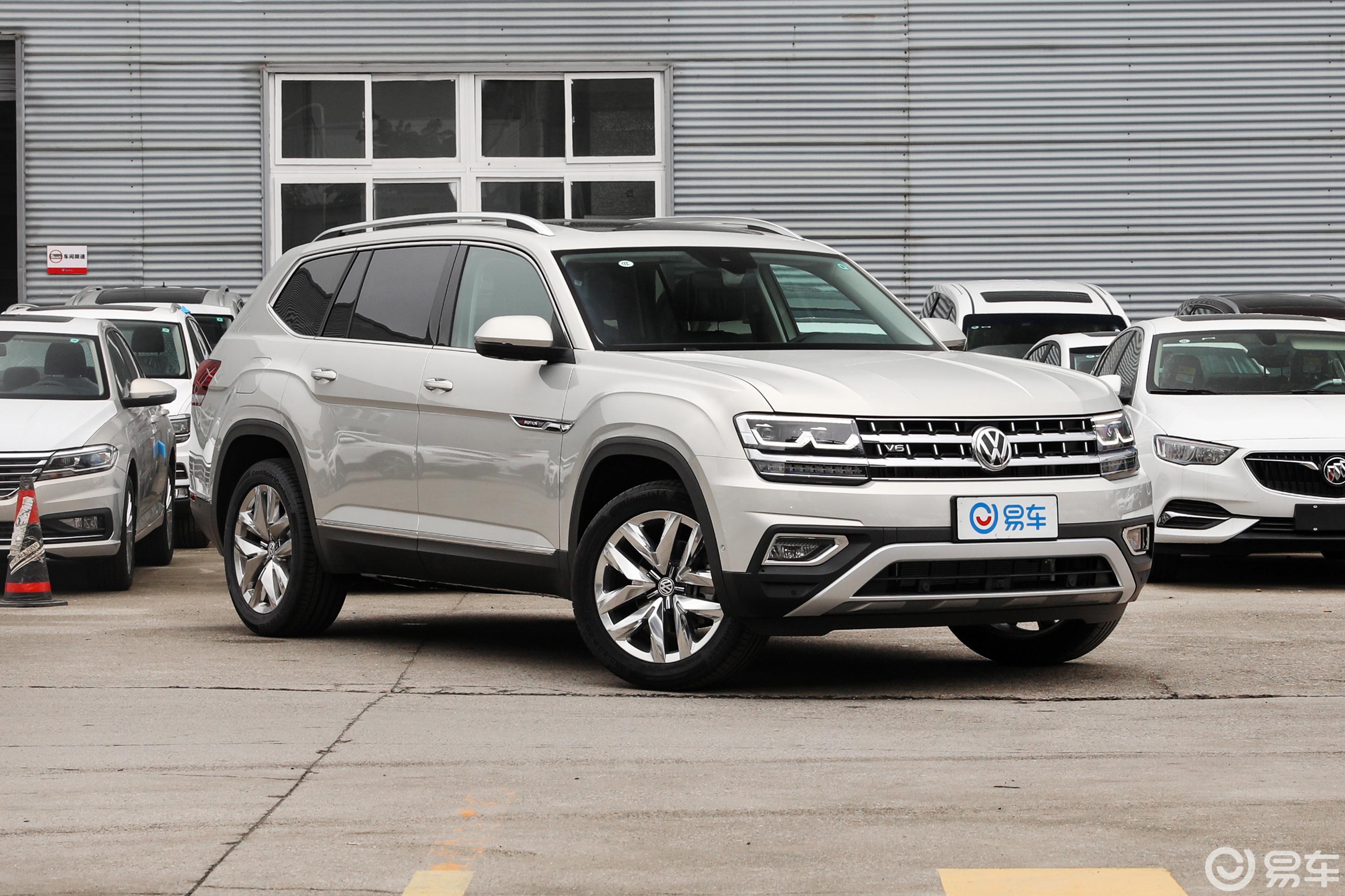 【途昂2019款530 v6 四驱 尊崇旗舰版侧前45度车头向右水平汽车图片