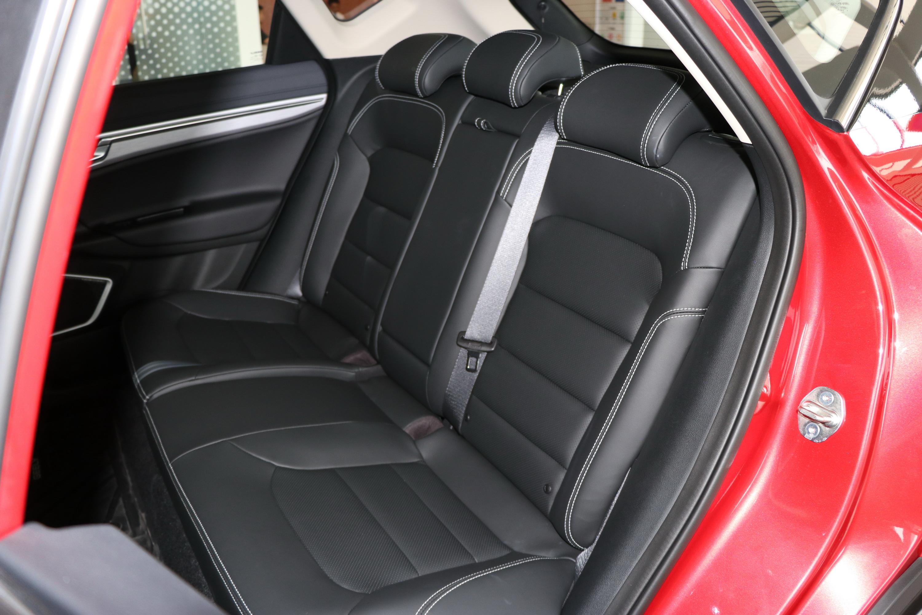 2020款 远景x3 1.5l cvt 精英型