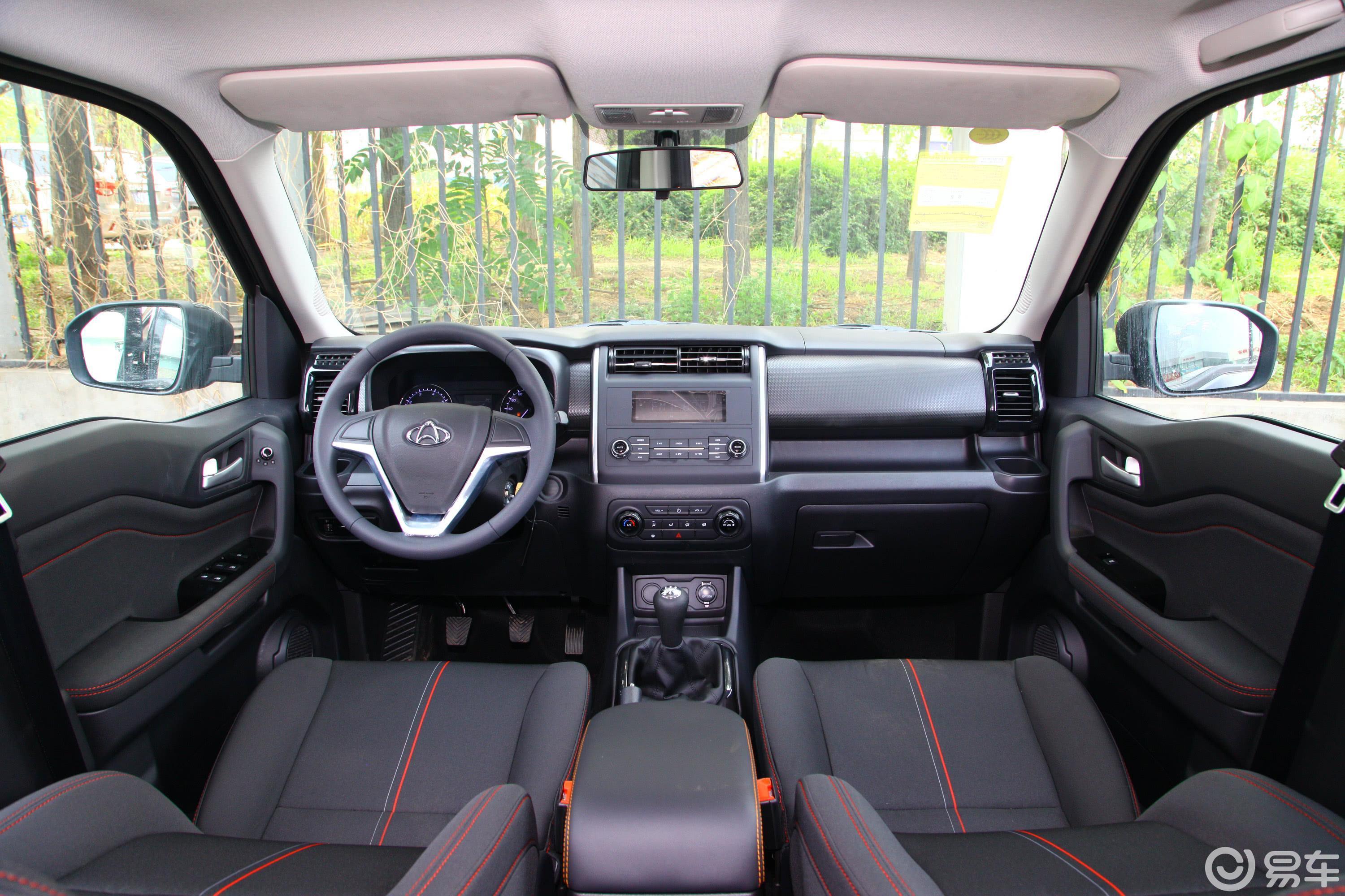 5l 手动 舒适版 7座 国Ⅵ内饰全景正拍汽车图片-汽车图片大全】-易车