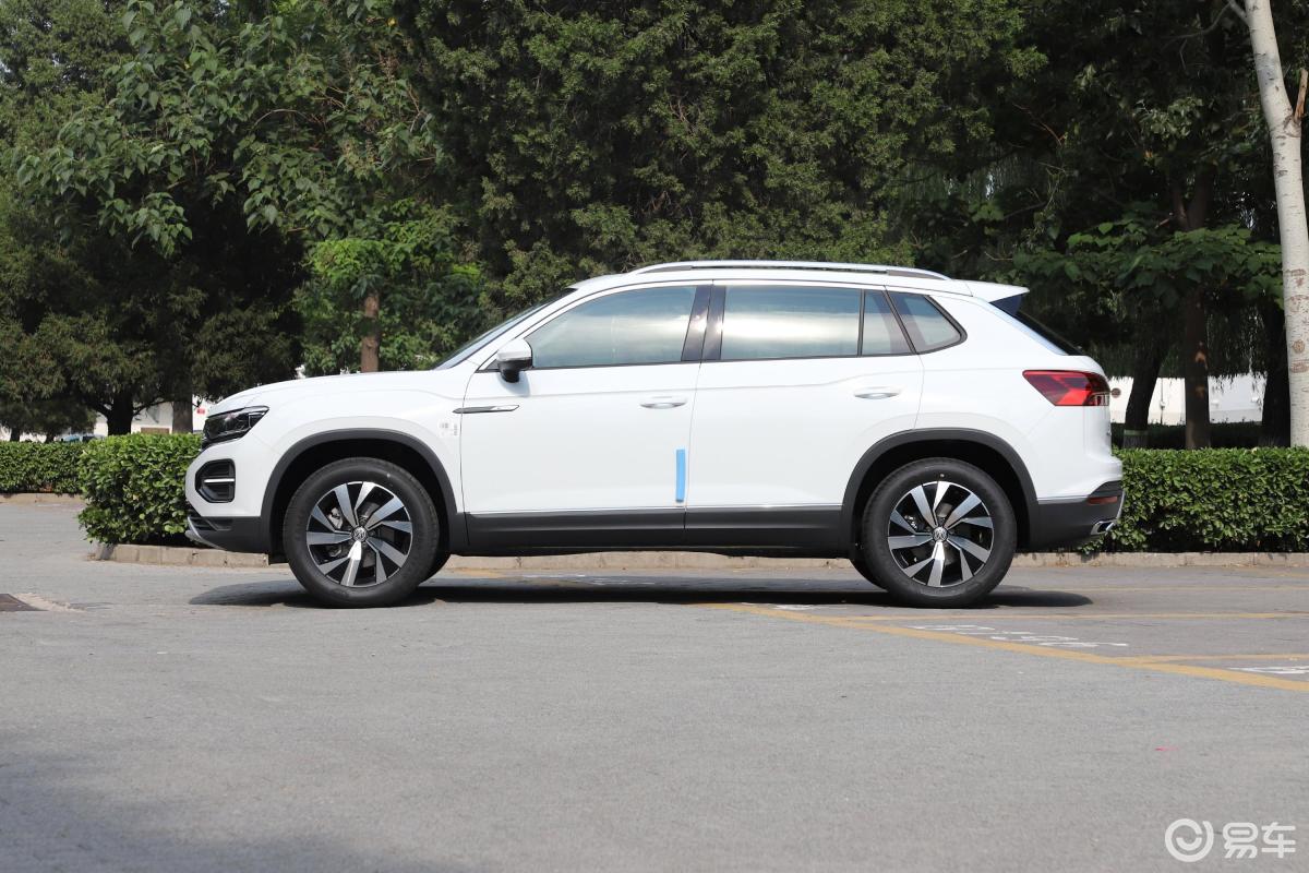 【探岳2019款330tsi 双离合 四驱 豪华型 国vi正侧车头向左水平汽车