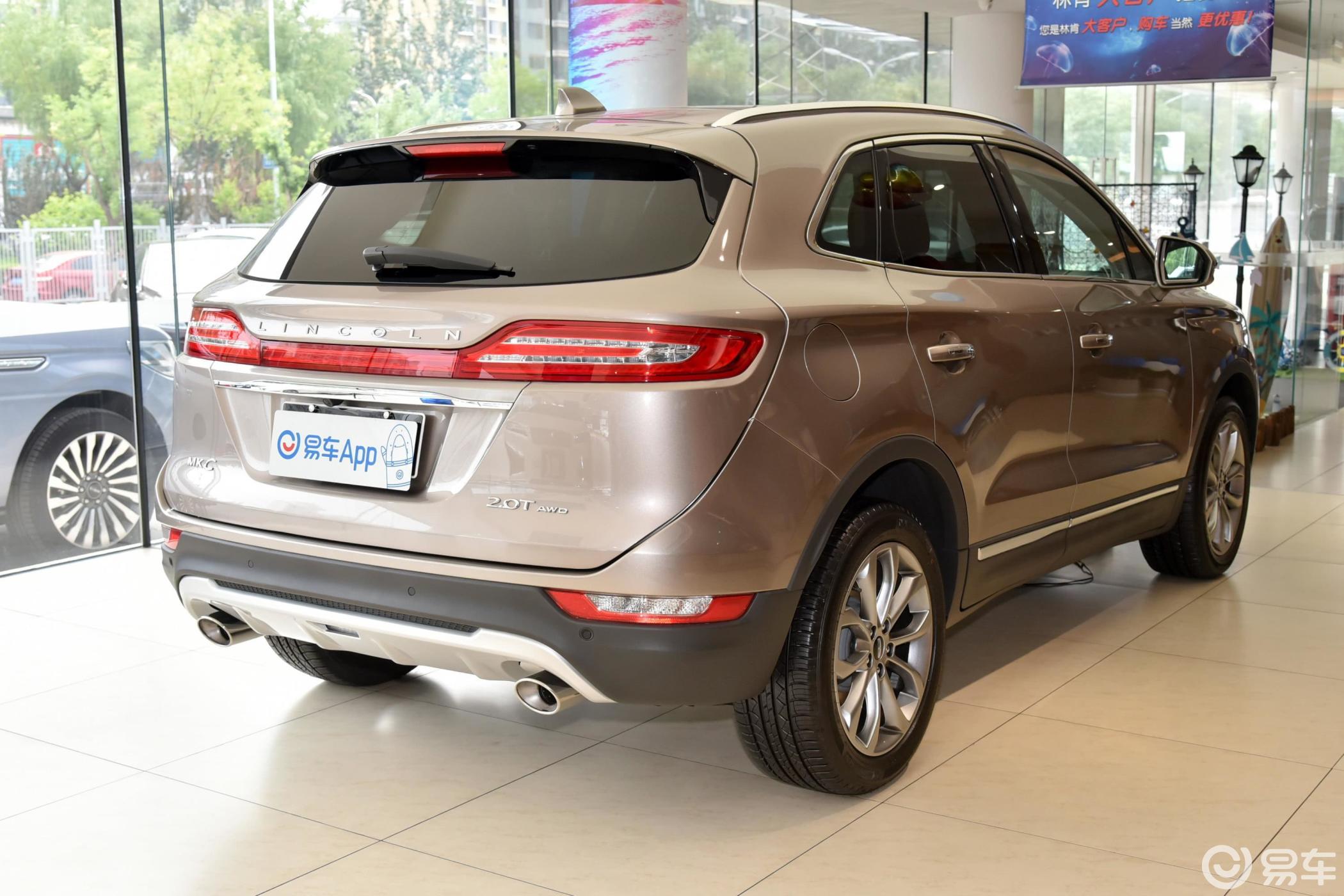 2.0t 手自一体 四驱 尊雅版 国vi