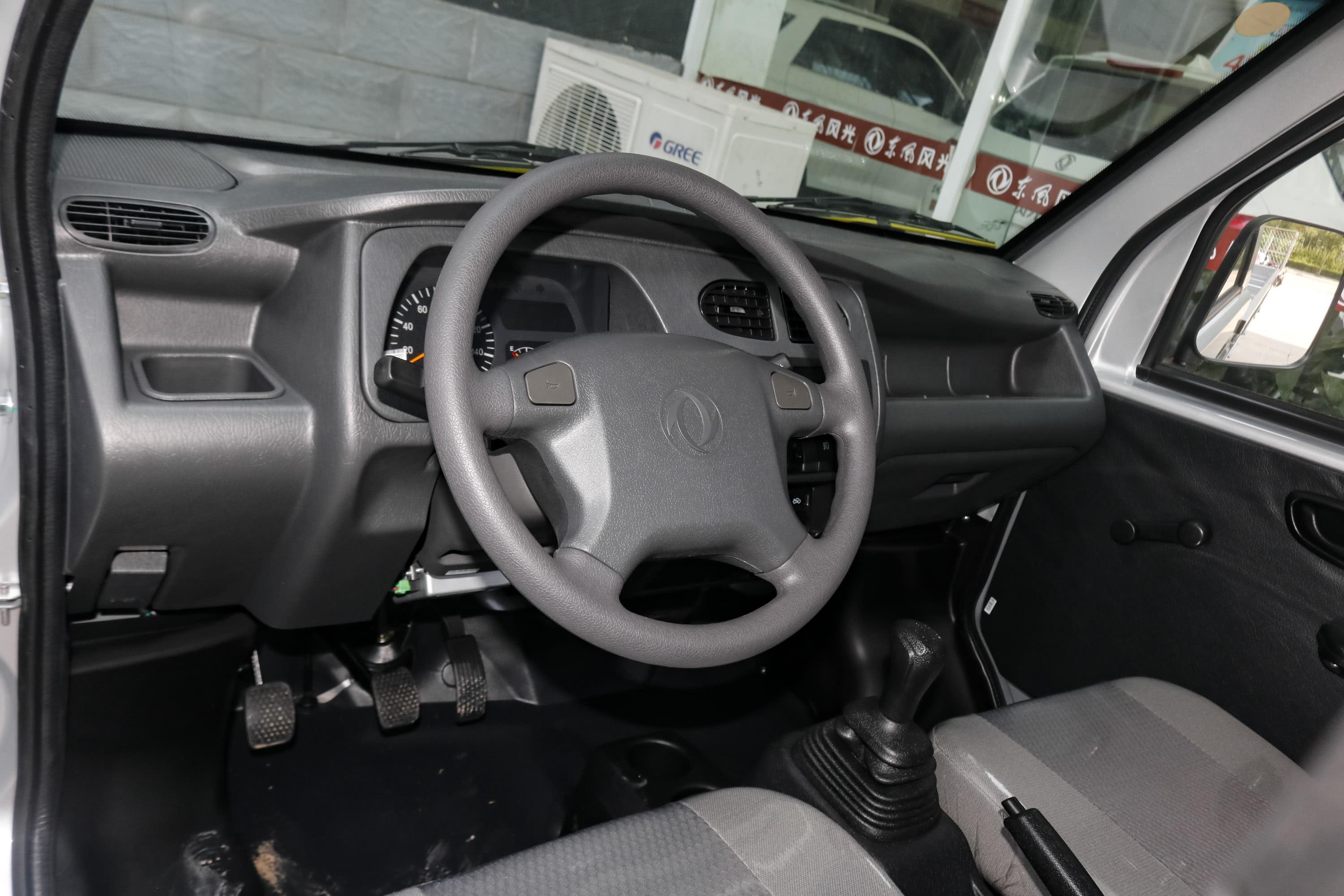 2019款 东风小康k01 k01l 1.2l 手动 基本型 国vi内饰