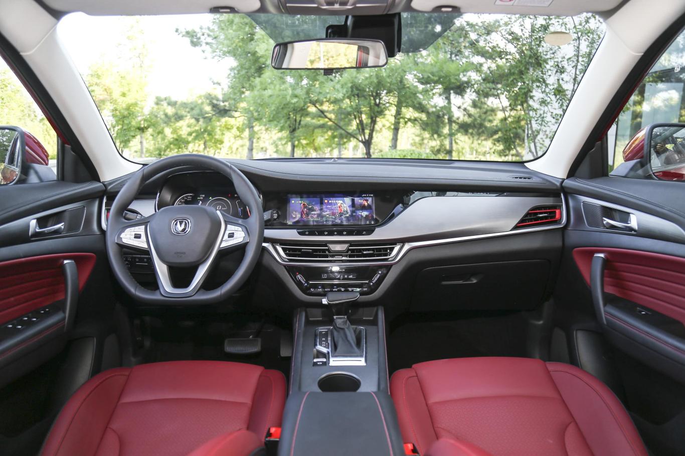 长安cs35plus1.4t 双离合 智联蓝鲸版 国vi内饰全景正拍