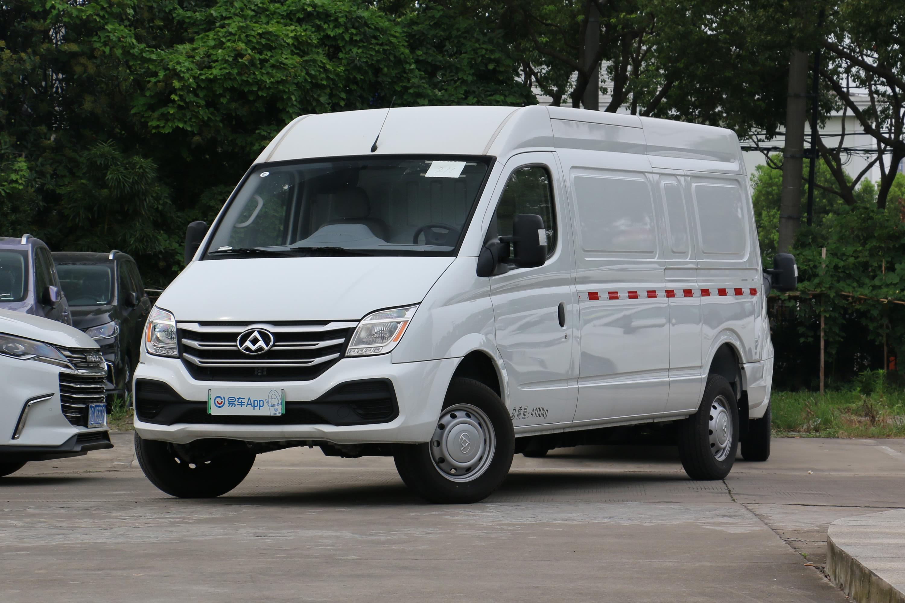 2019款上汽大通maxusev80纯电动物流车盲窗版长轴中顶71kwh23座
