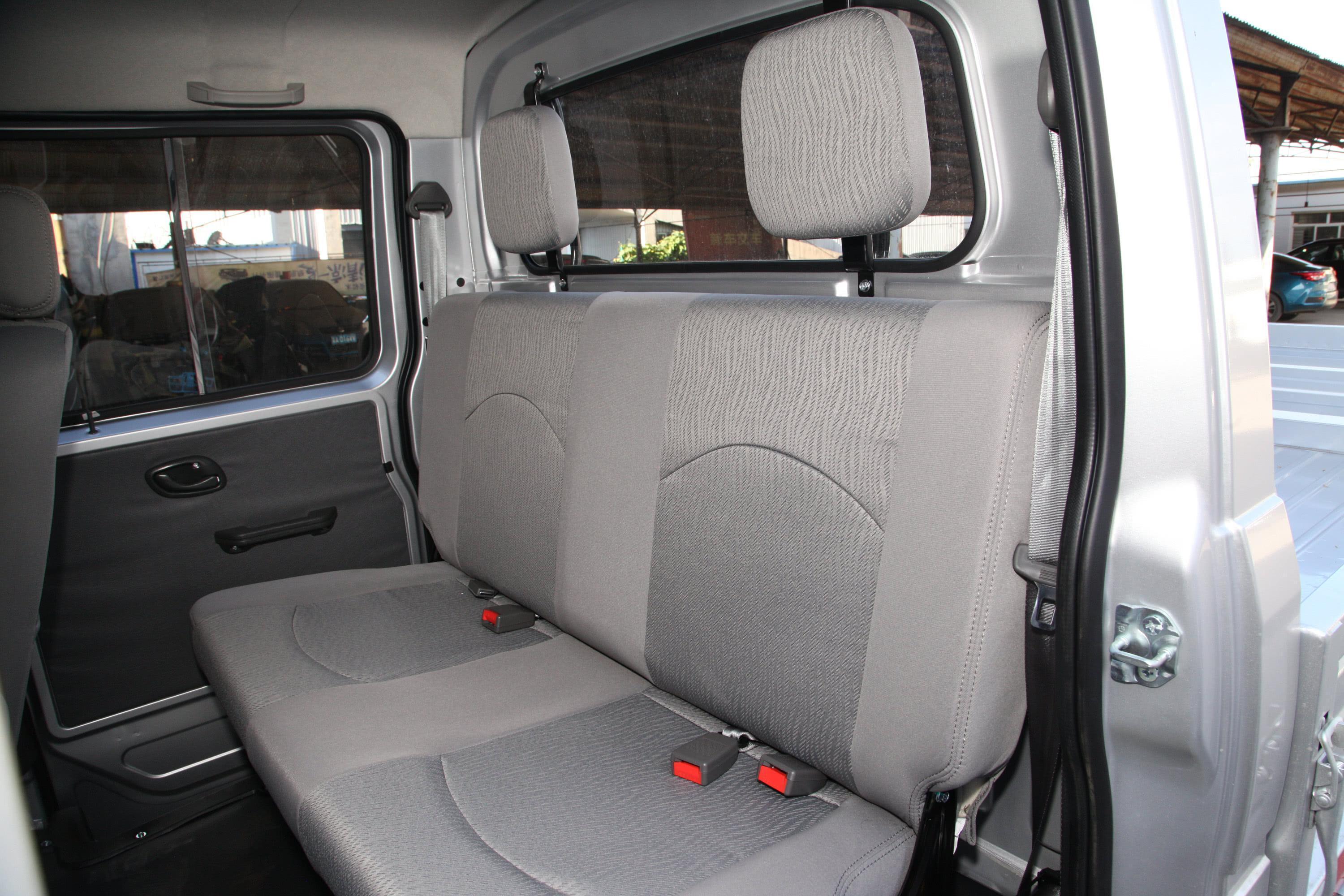 2019款东风小康c3215l手动基本型dk15国vi