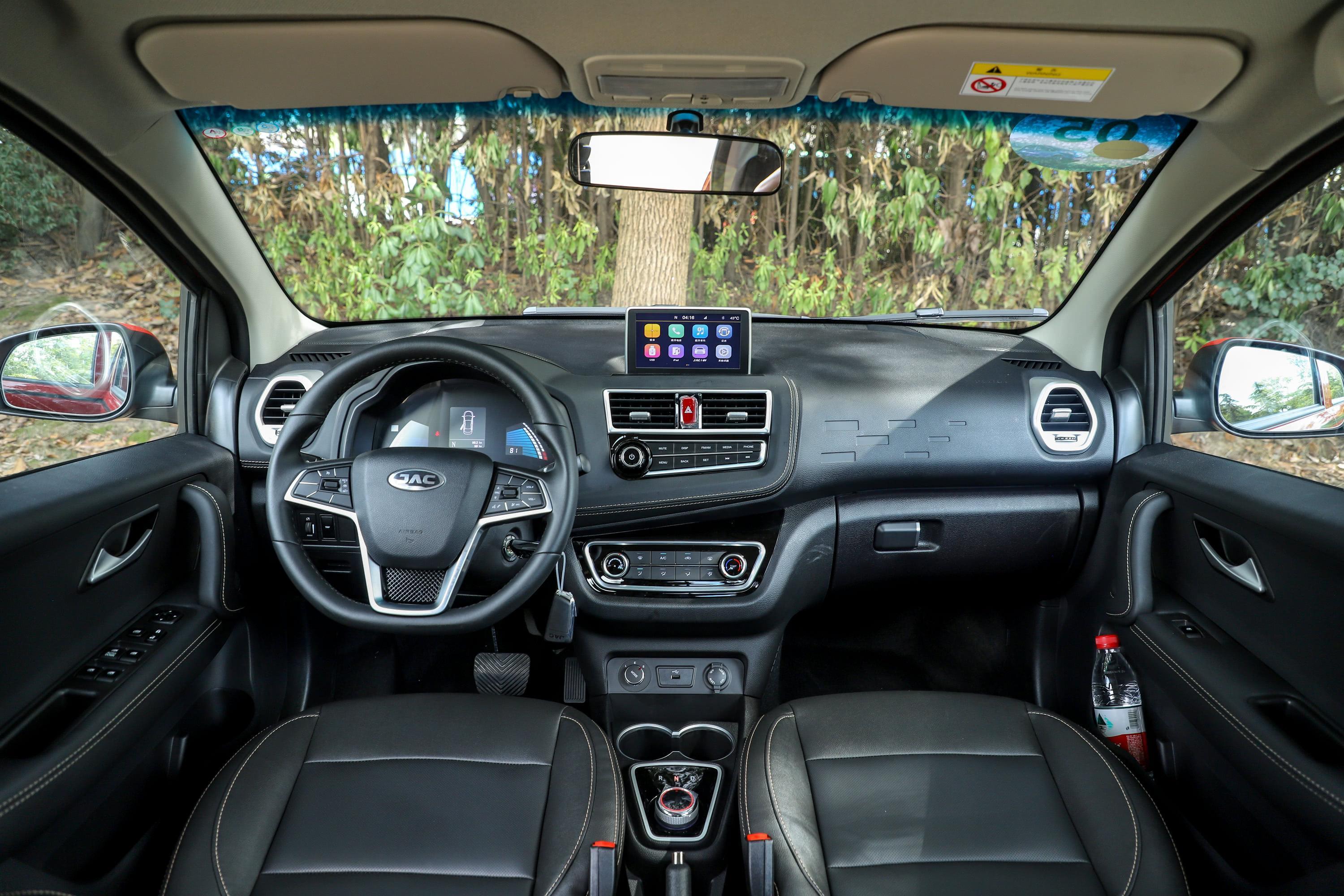 2019款 江淮iev6e 青春版 iev6e 智尊型内饰