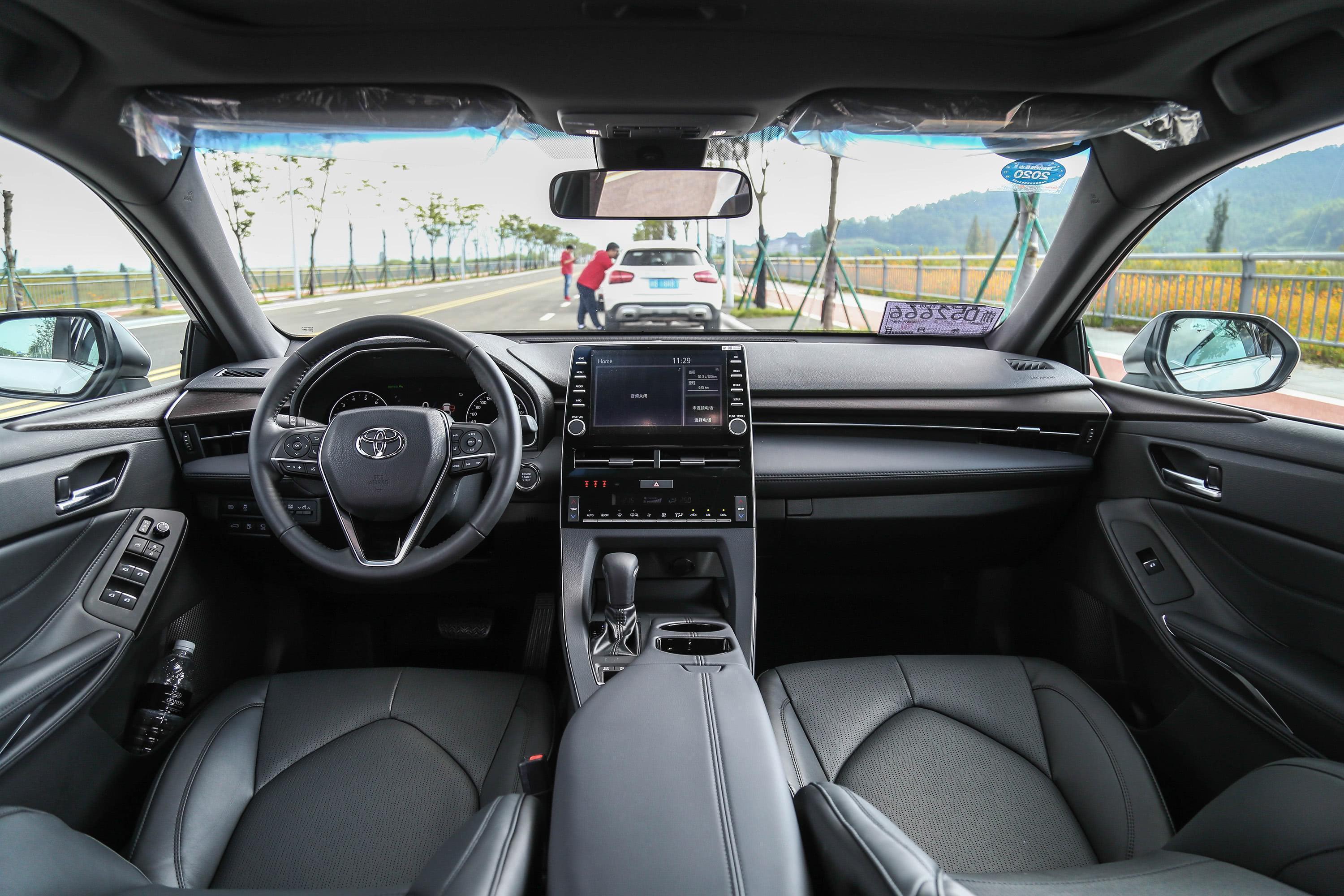 2019款亚洲龙20lcvtxle尊享版国vi