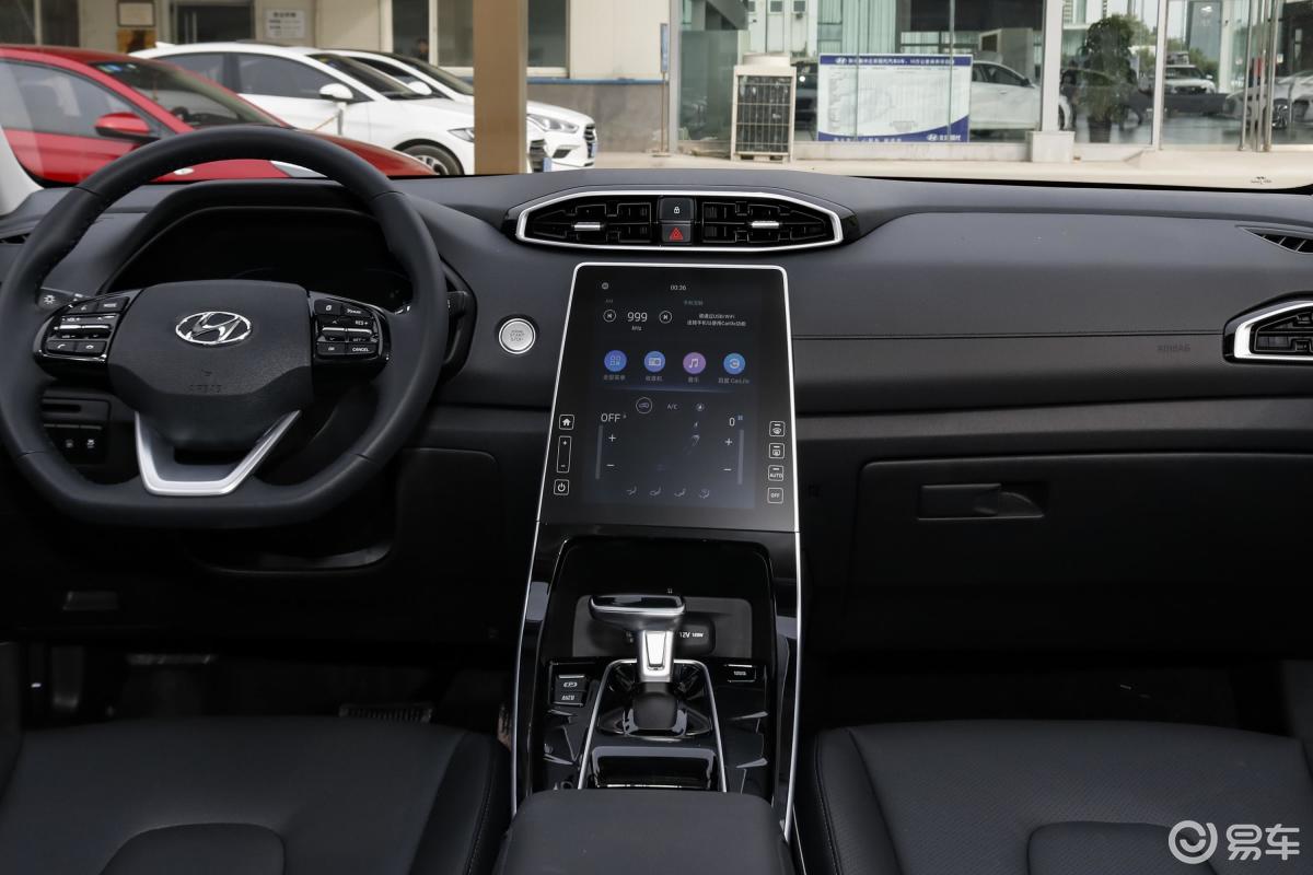 【现代ix252020款1.