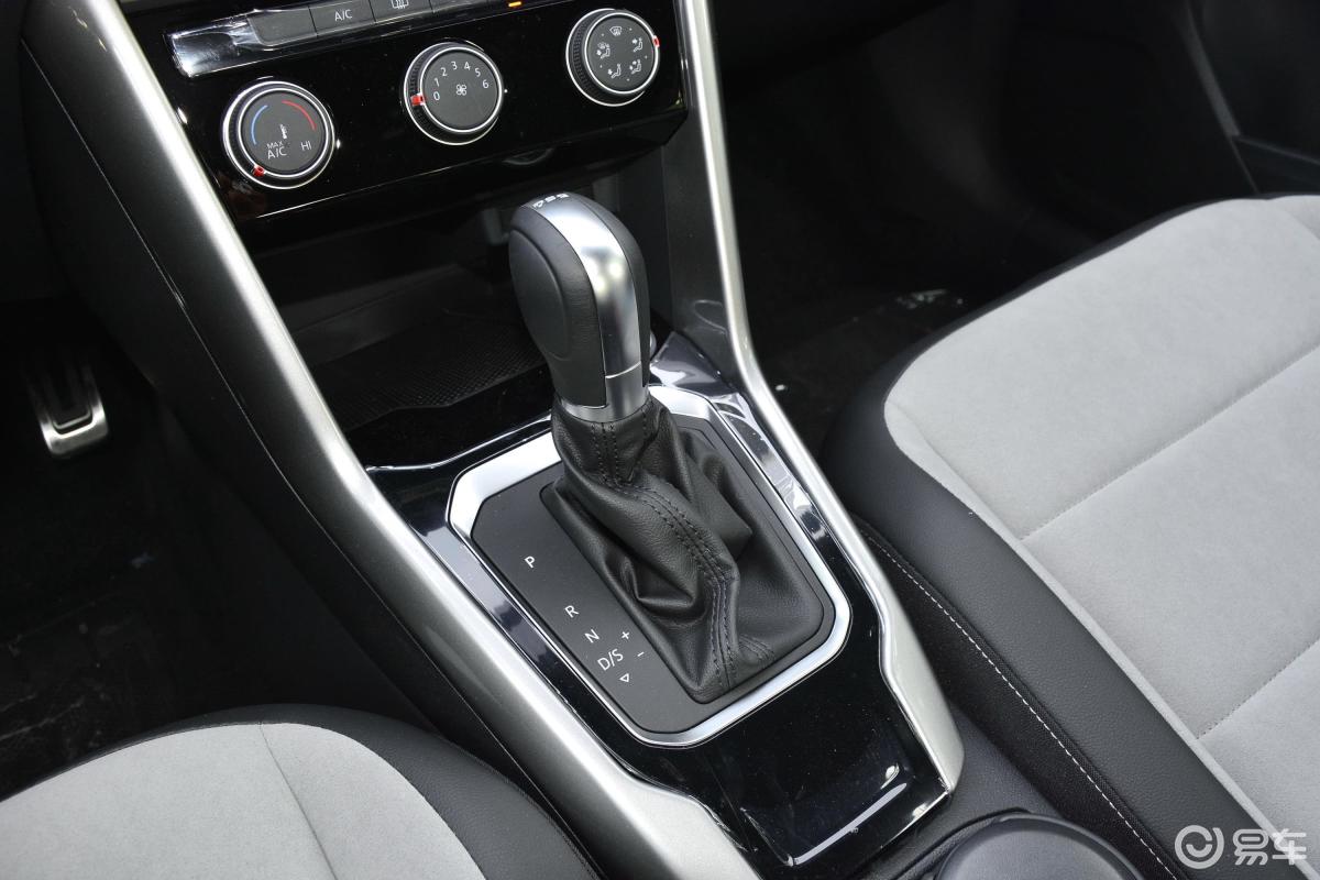 230tsi 双离合 r-line