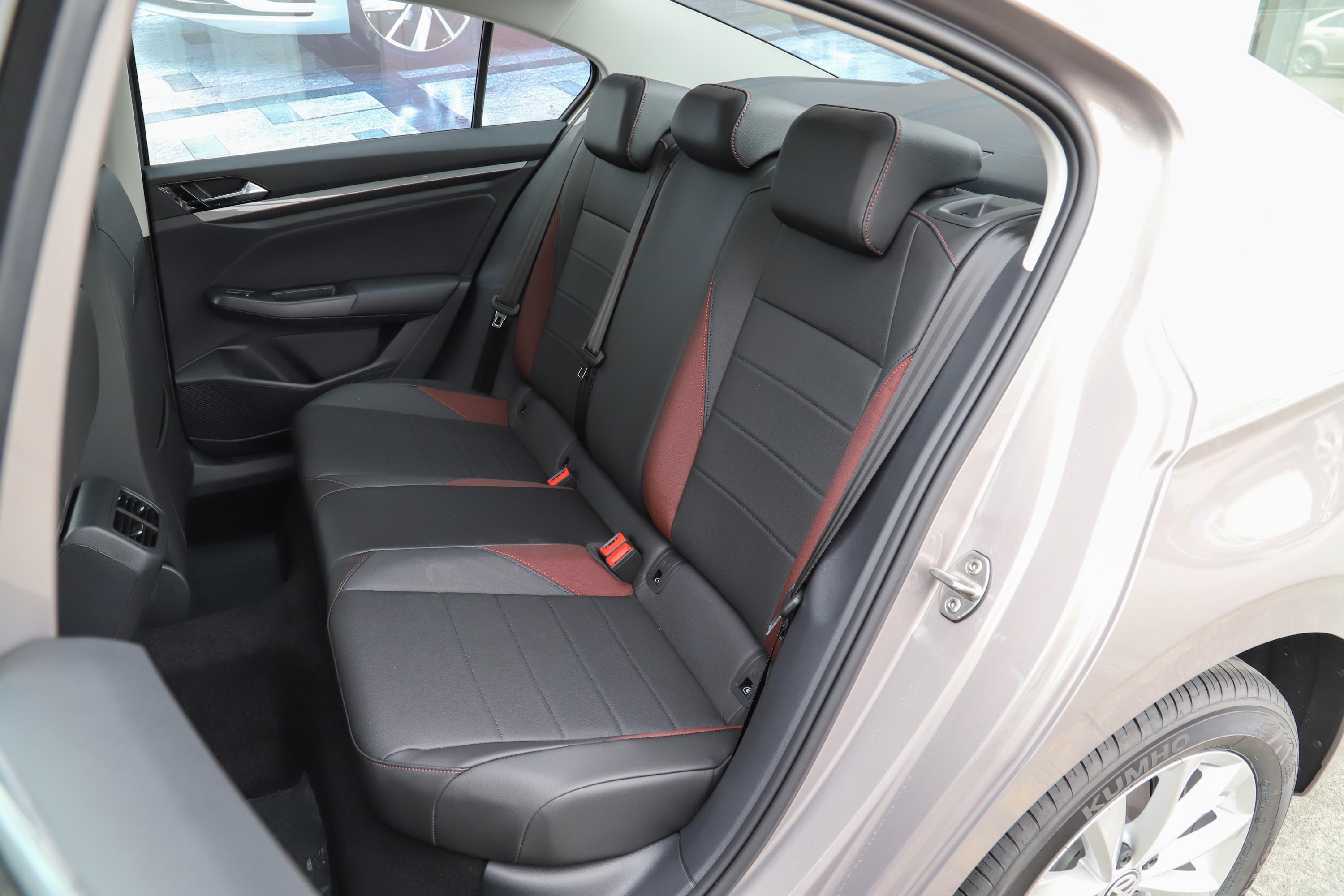 2020款 宝来 1.5l 手自一体 舒适型