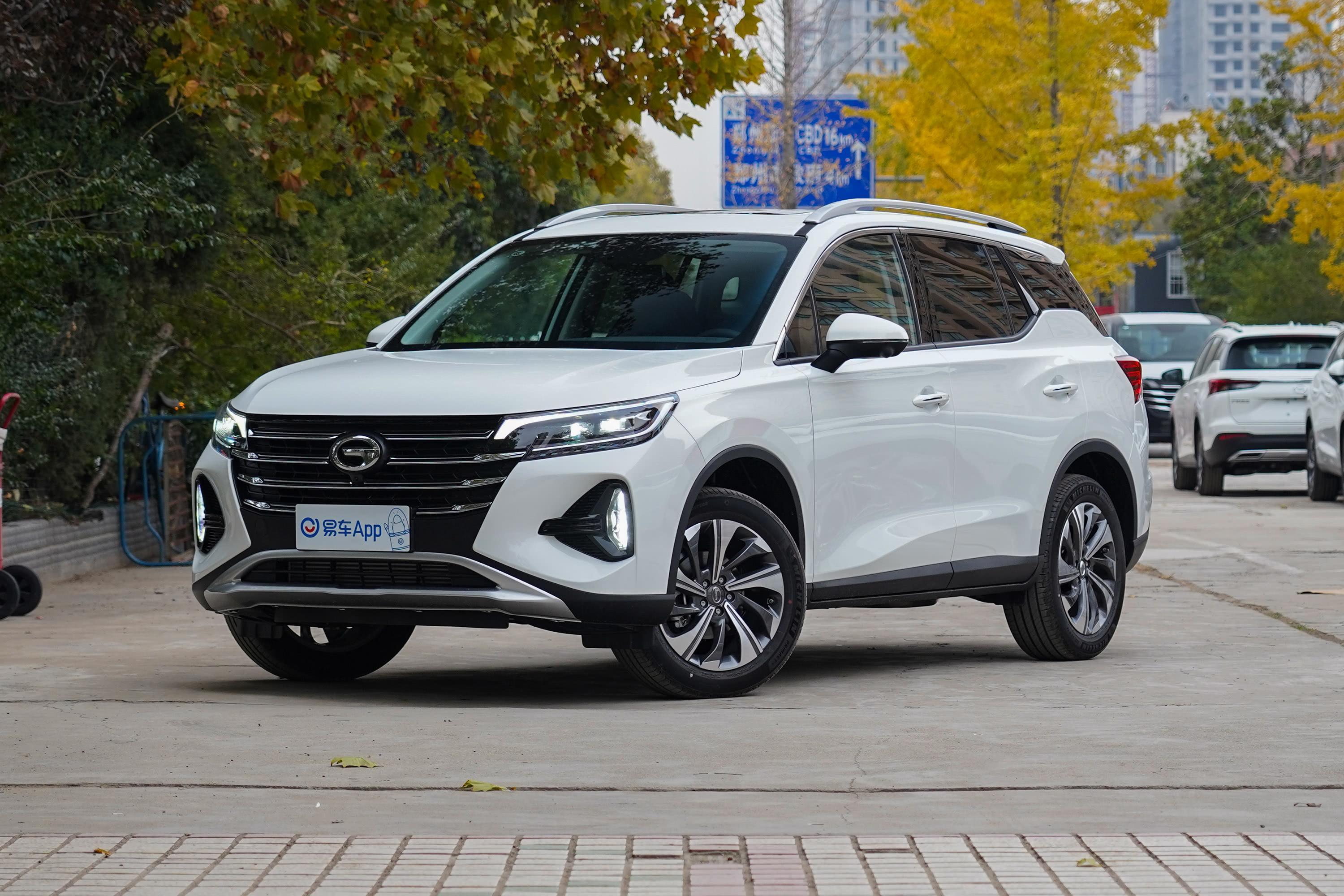 2020款 传祺gs4 270t 手自一体 智联科技版