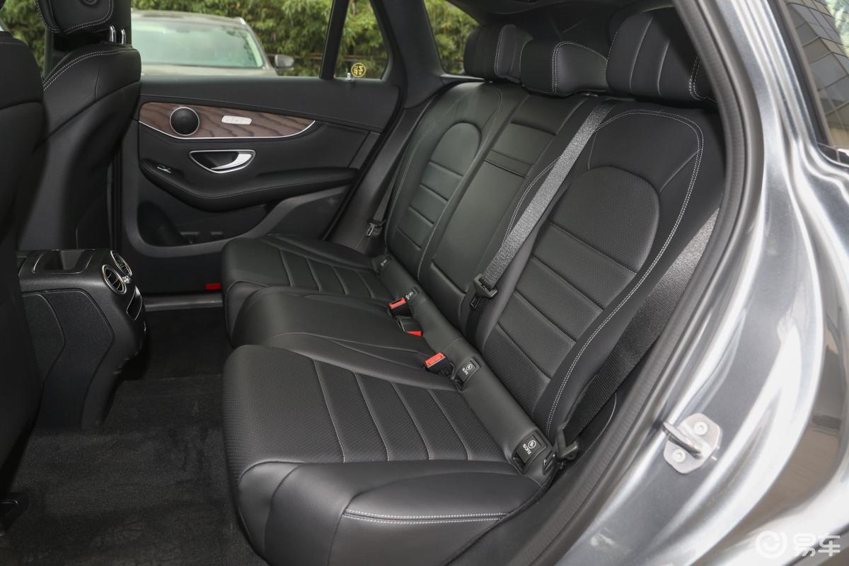 【奔驰glc2020款glc 300 l 4matic 动感型后排座椅汽车图片-汽车图片