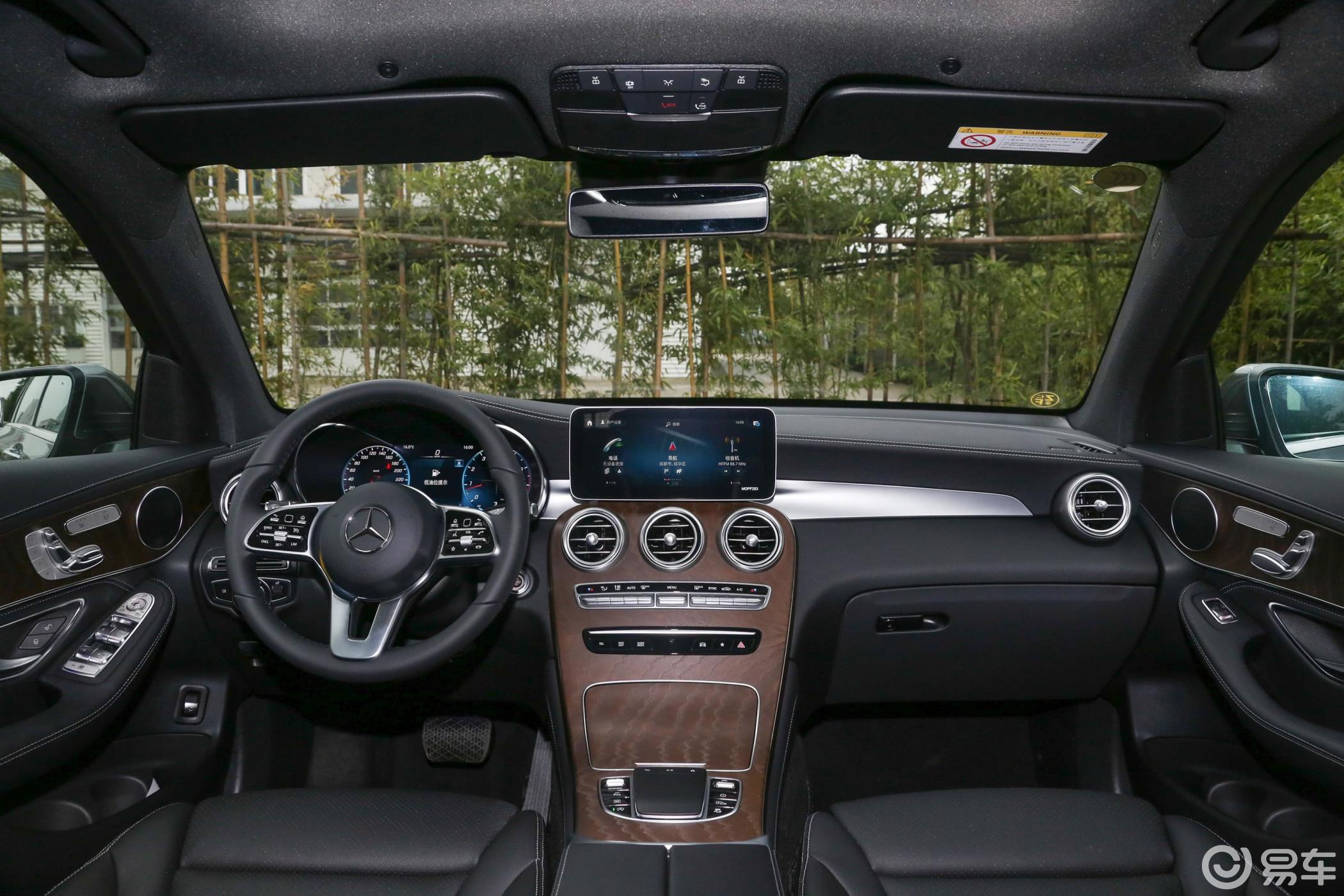 【奔驰glc2020款glc 300 l 4matic 动感型内饰全景正拍汽车图片-汽车