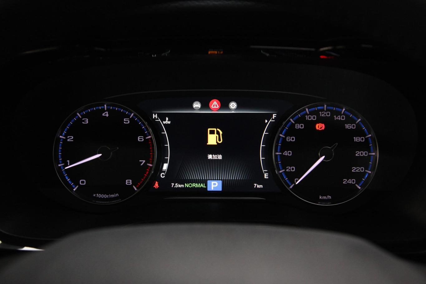 传祺m8领航款 390t 尊享版仪表盘