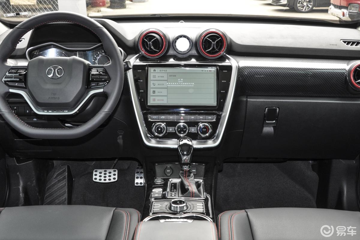 【北京bj202018款1.5t cvt 豪华版内饰汽车图片-汽车图片大全】-易车