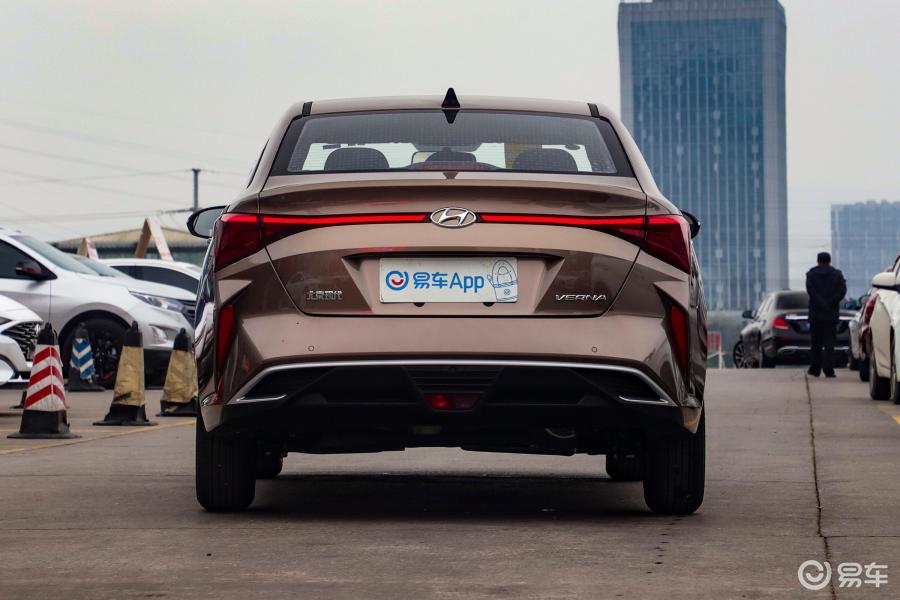 北京现代  悦纳 2020款  2020款  2017款  1.4l cvt 精英版top  1.