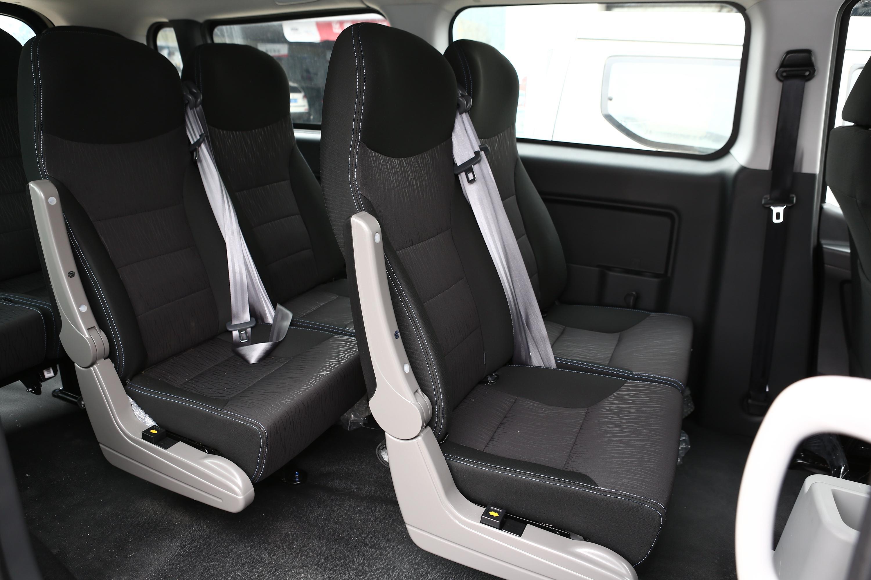 2019款 瑞风m3 plus 创客版 1.8l 手动 豪华智能型 9座 国vi