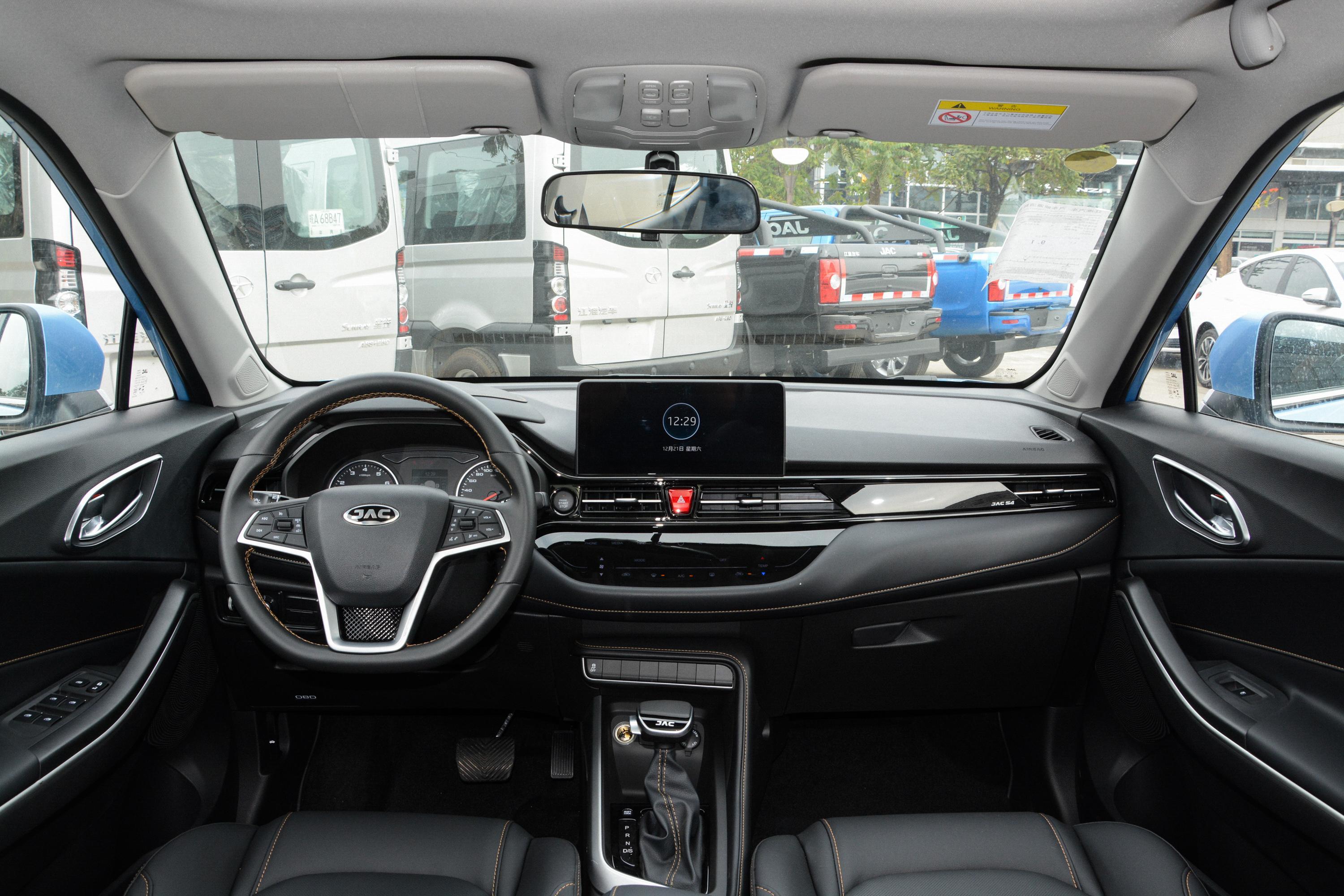 2020款 瑞风s4 1.5t cvt 超越型内饰