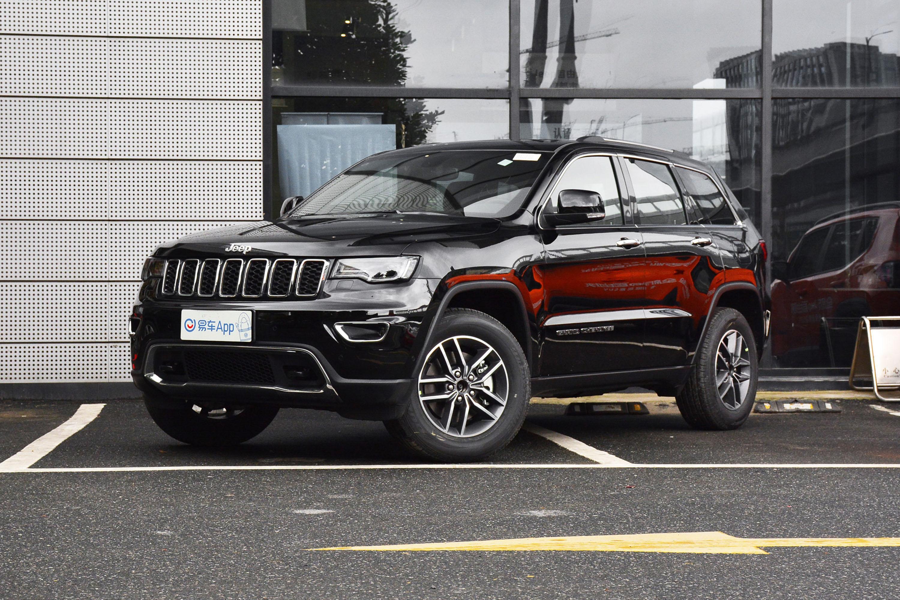 2020款大切诺基进口30l专业导航版