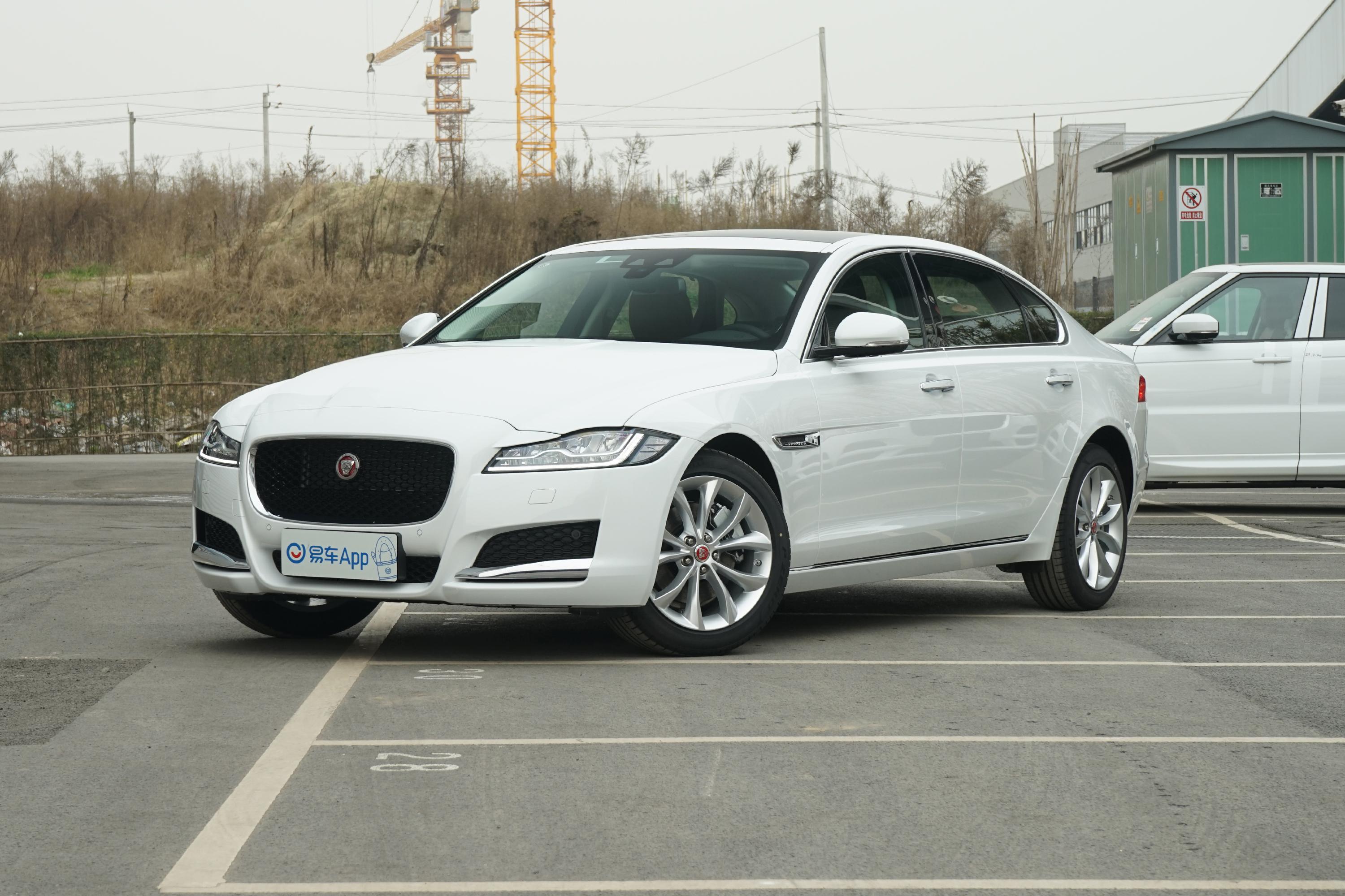 2020款 捷豹xfl 2.0t p250 两驱 豪华版外观