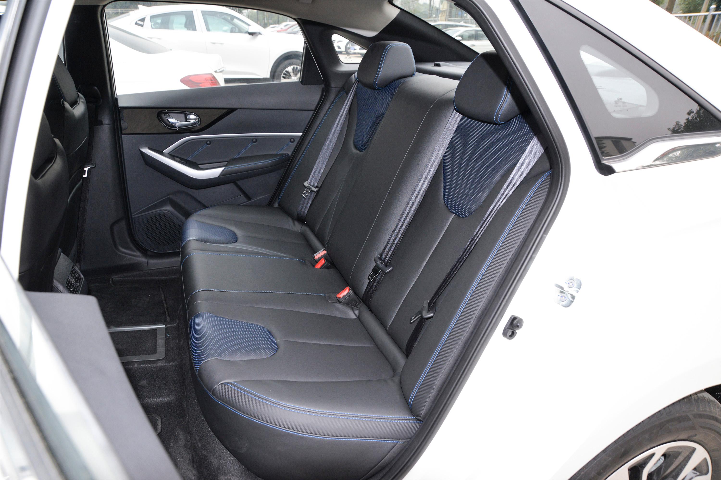 2019款启辰d60ev高续航出行版