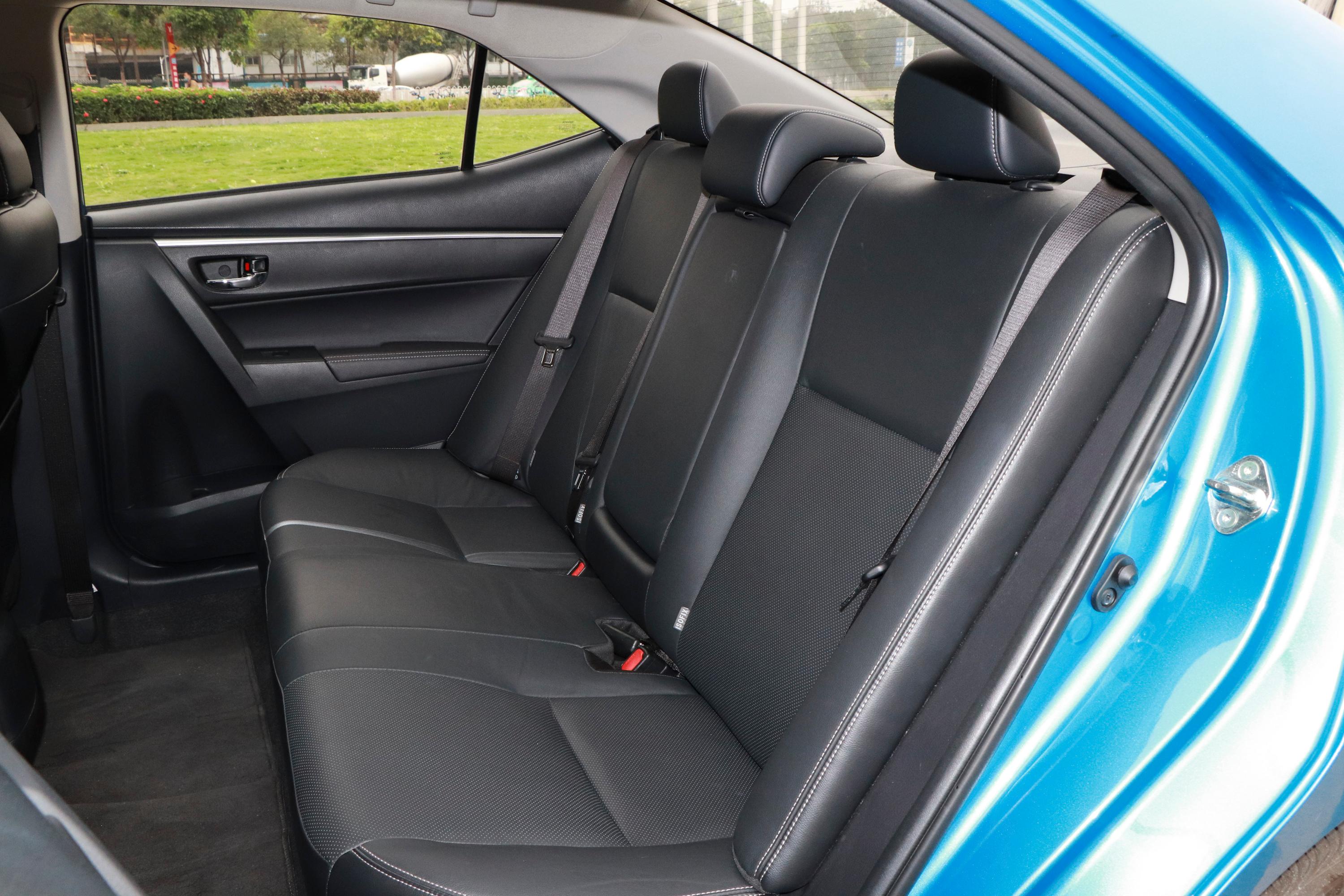 2019款雷凌双擎e18phv豪华版