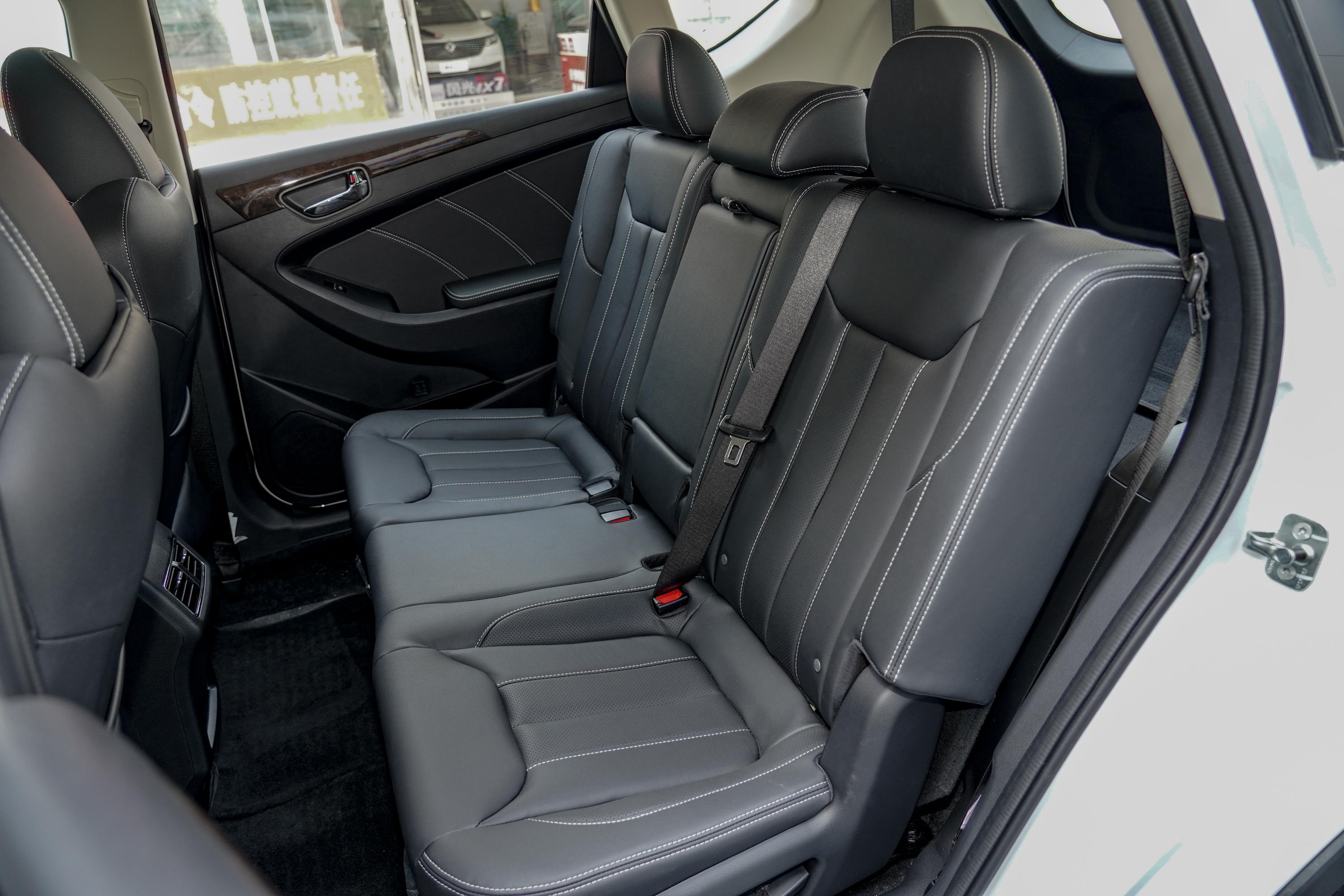 2020款风光58015t手动豪华型