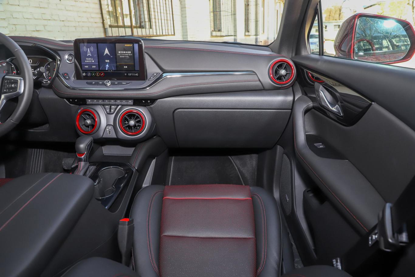 【开拓者rs 650t twin-clutch四驱 擎版 7座内饰图片-汽车图片大全】