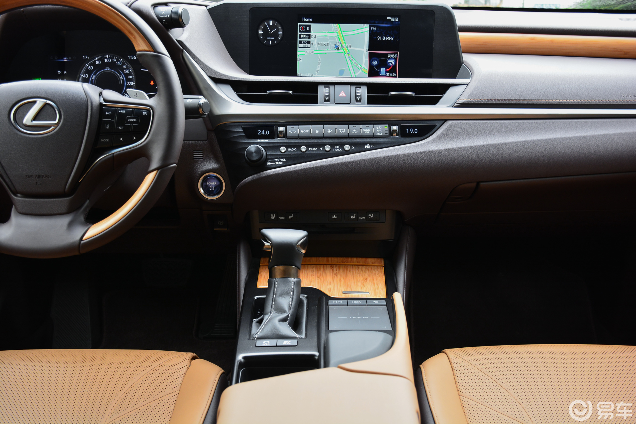 【雷克萨斯es2020款300h 行政版中控台整体汽车图片-汽车图片大全】