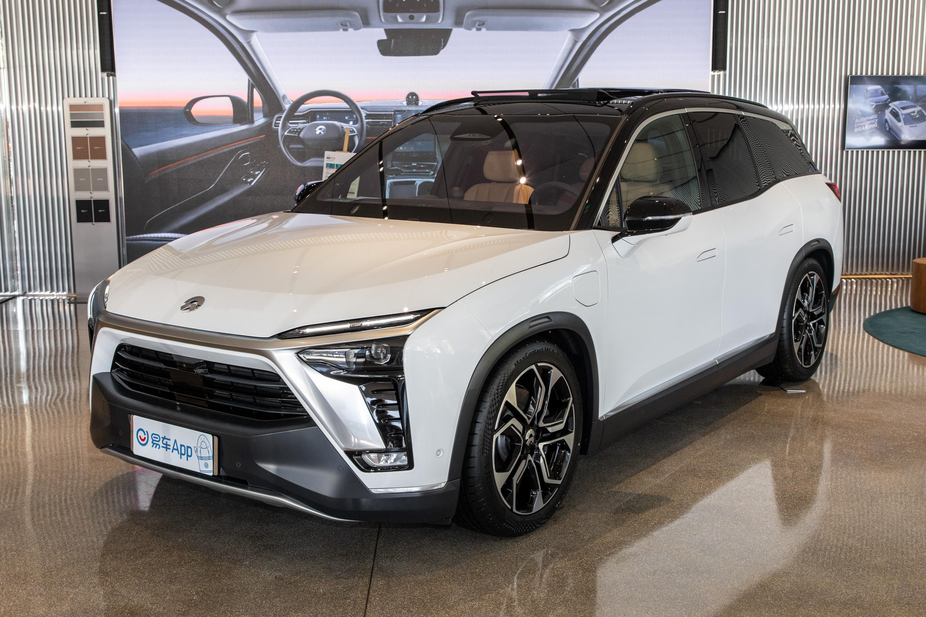 2020款蔚来es8580km签名版6座