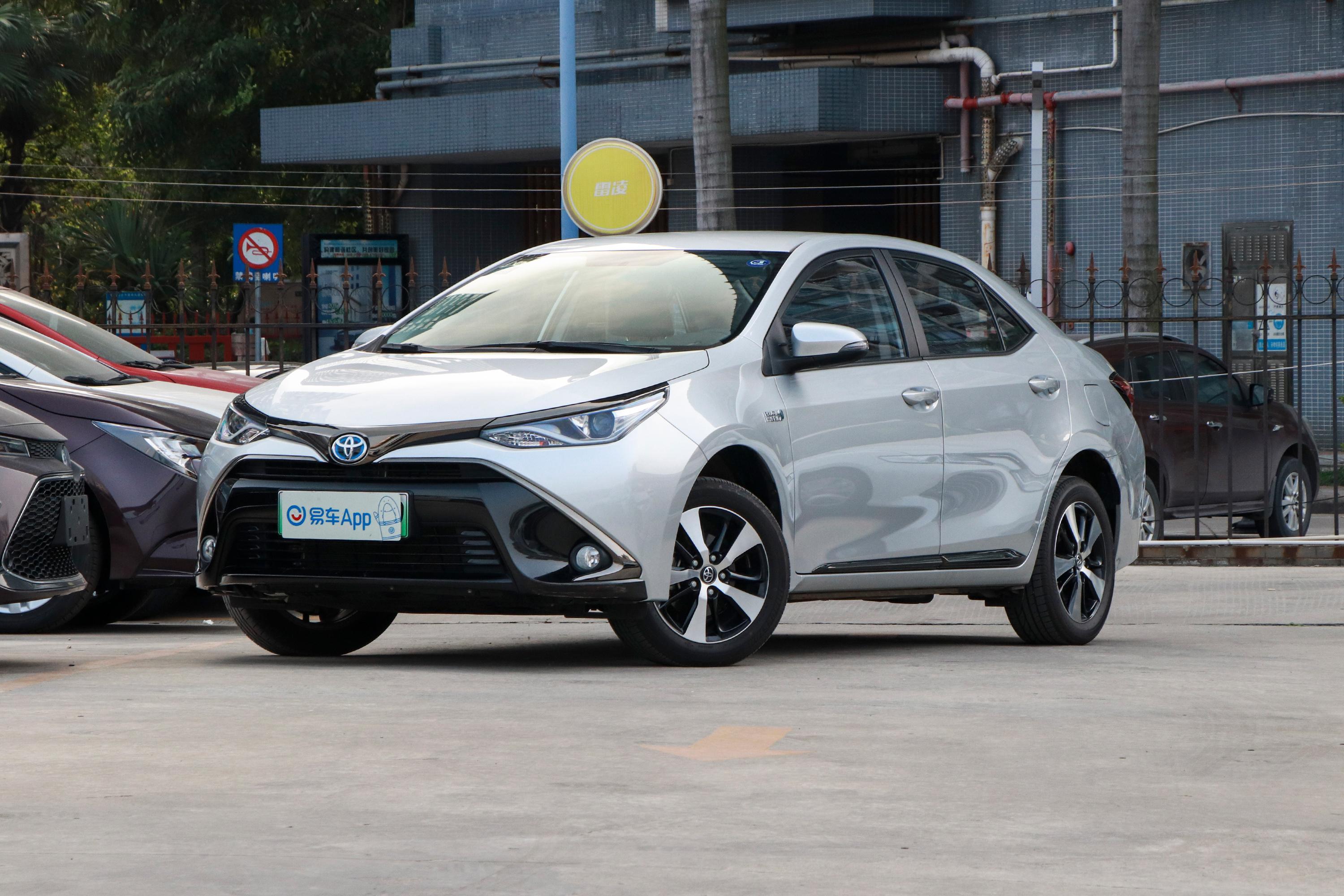 2019款雷凌双擎e18phgs精英版